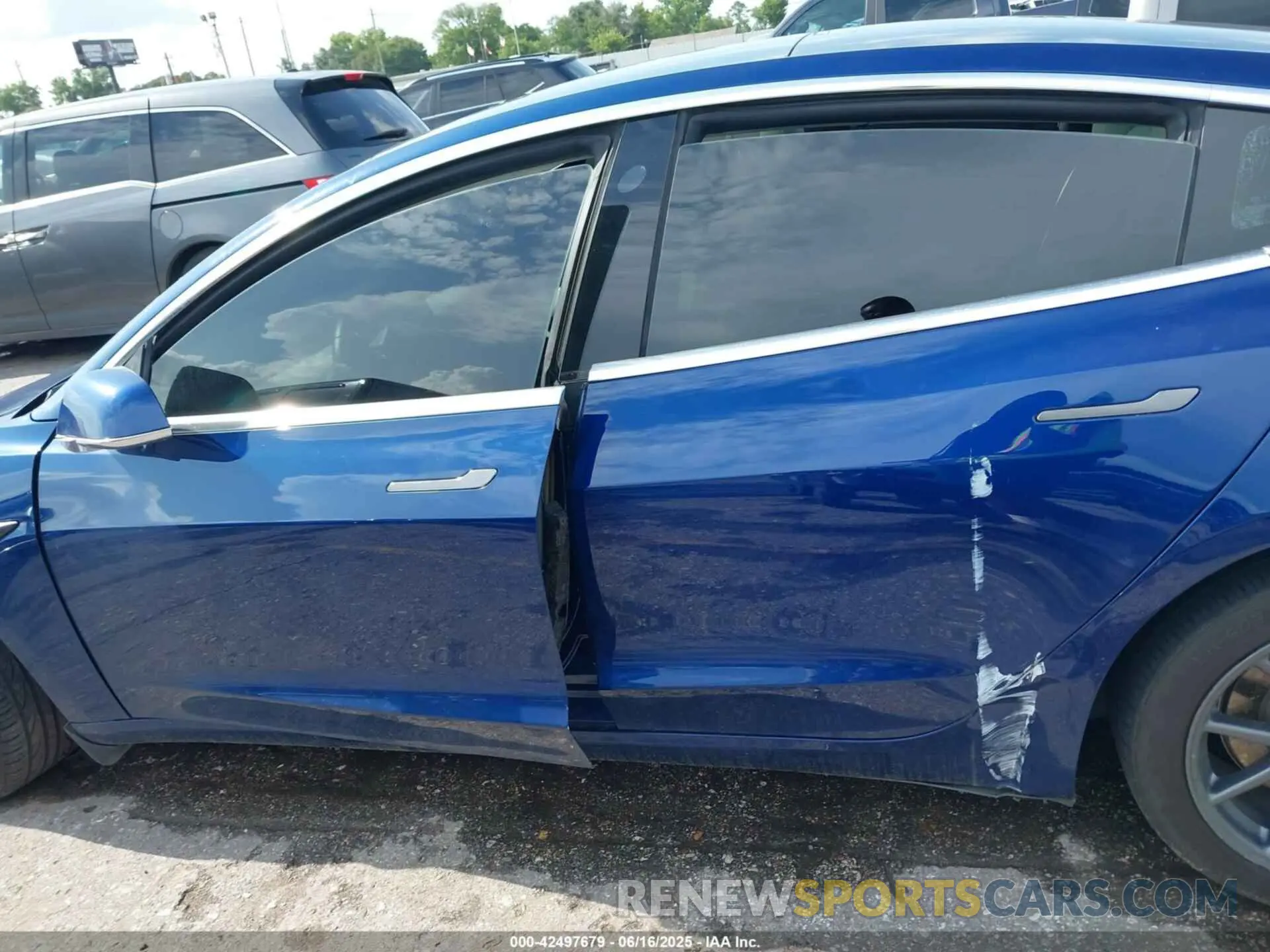 13 Фотография поврежденного автомобиля 5YJ3E1EA3KF312551 TESLA MODEL 3 2019
