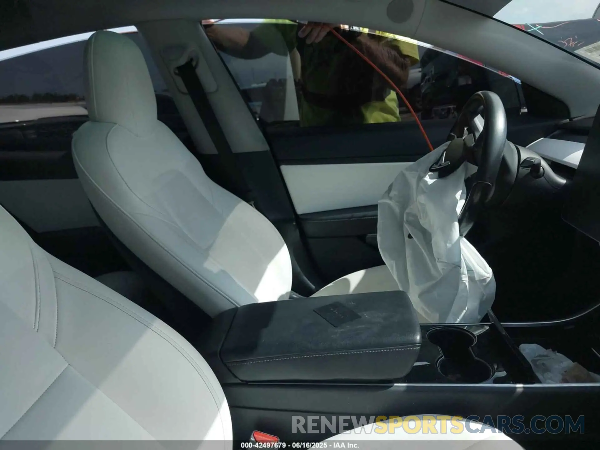 5 Фотография поврежденного автомобиля 5YJ3E1EA3KF312551 TESLA MODEL 3 2019