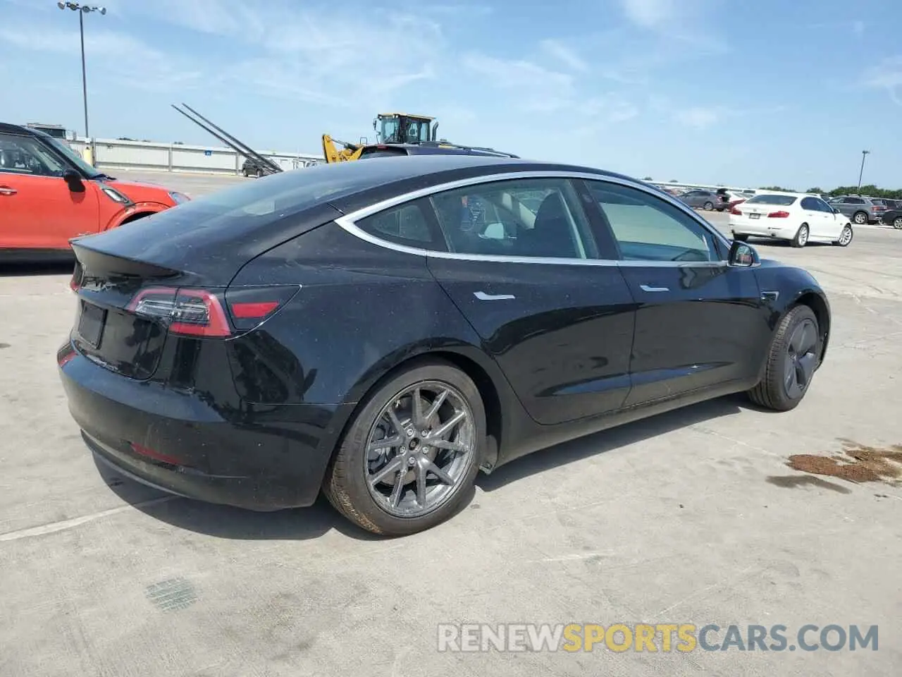 3 Фотография поврежденного автомобиля 5YJ3E1EA3KF313294 TESLA MODEL 3 2019