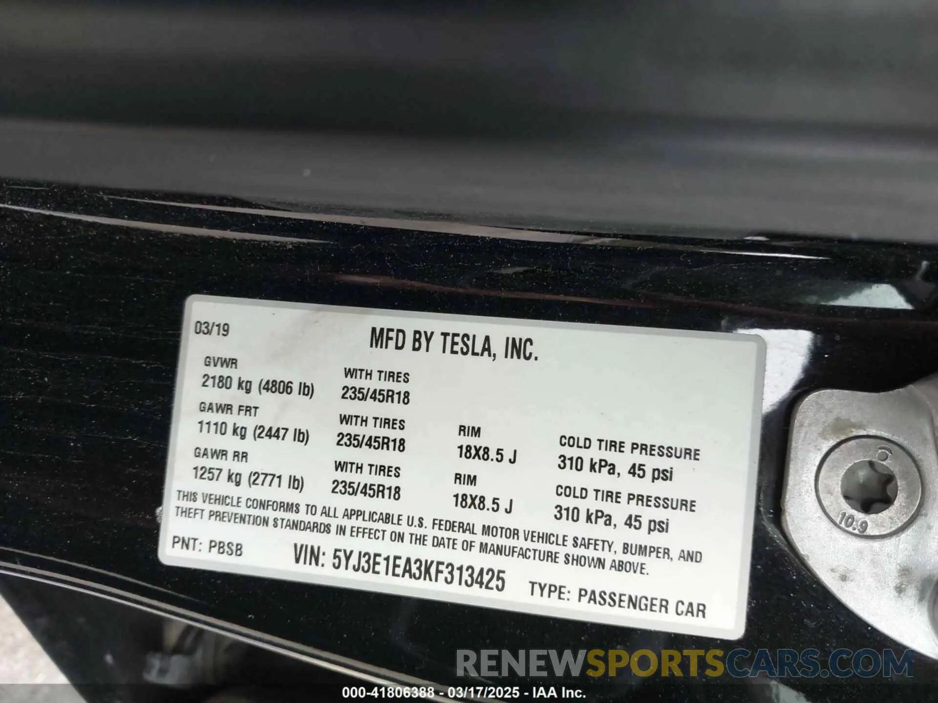 9 Фотография поврежденного автомобиля 5YJ3E1EA3KF313425 TESLA MODEL 3 2019