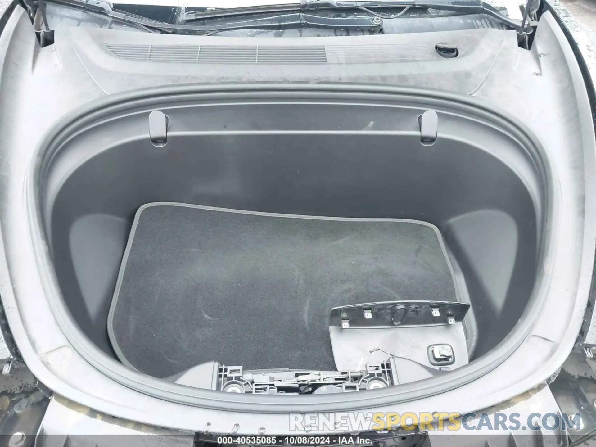 10 Photograph of a damaged car 5YJ3E1EA3KF316907 TESLA MODEL 3 2019