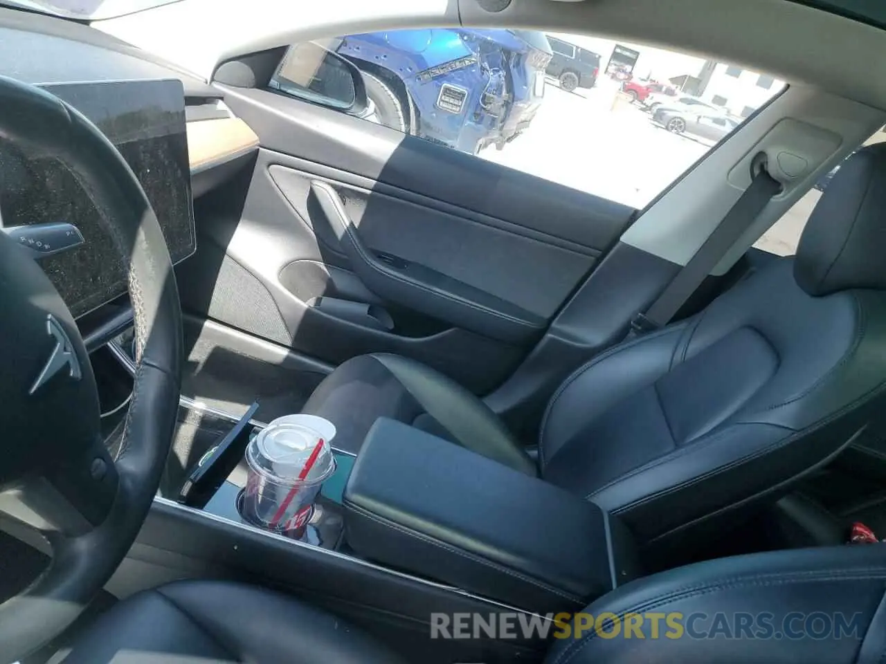 9 Фотография поврежденного автомобиля 5YJ3E1EA3KF317085 TESLA MODEL 3 2019