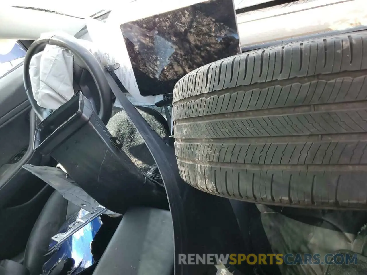 8 Photograph of a damaged car 5YJ3E1EA3KF326143 TESLA MODEL 3 2019