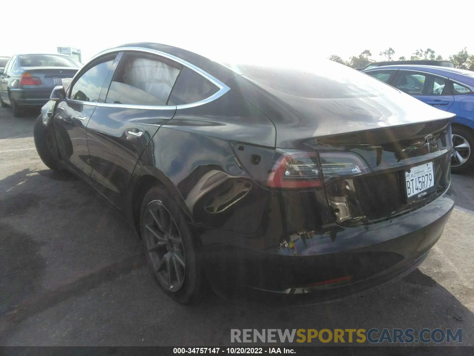 3 Photograph of a damaged car 5YJ3E1EA3KF328717 TESLA MODEL 3 2019