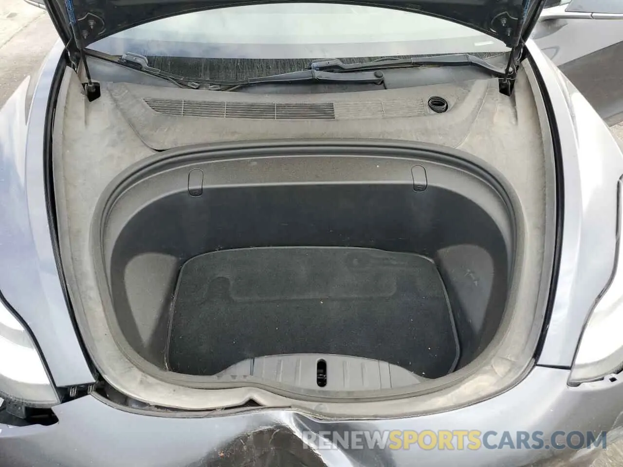 11 Photograph of a damaged car 5YJ3E1EA3KF331357 TESLA MODEL 3 2019
