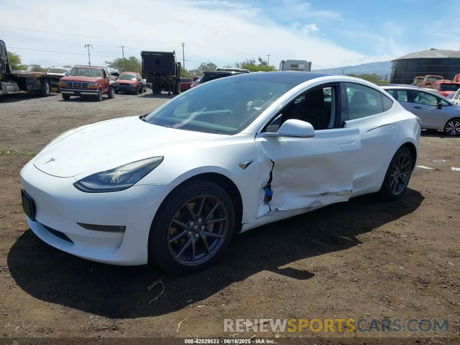 6 Фотография поврежденного автомобиля 5YJ3E1EA3KF401407 TESLA MODEL 3 2019