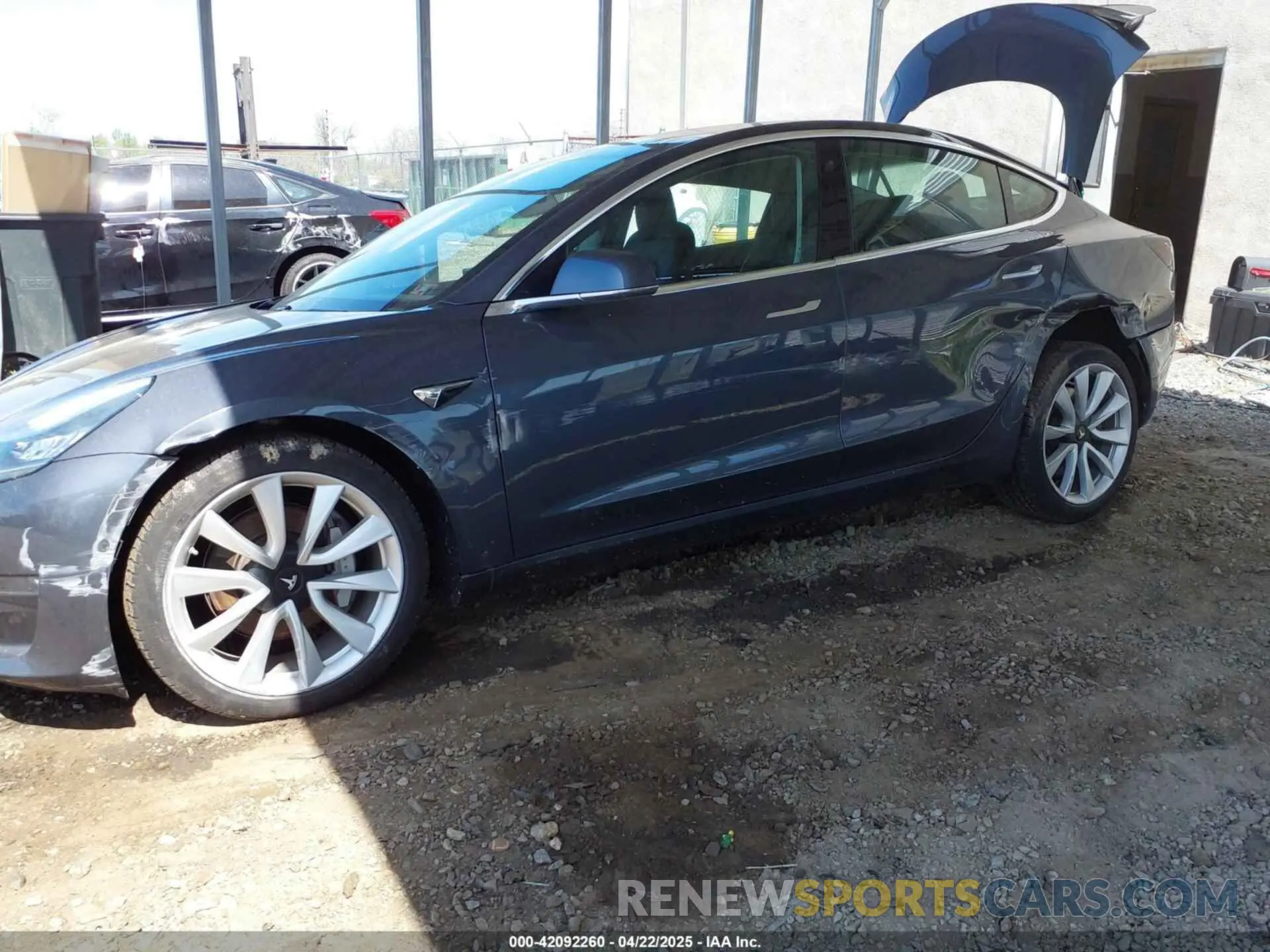 6 Photograph of a damaged car 5YJ3E1EA3KF412603 TESLA MODEL 3 2019