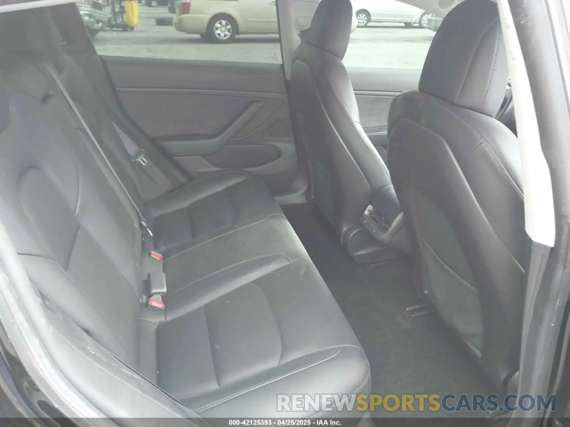 8 Фотография поврежденного автомобиля 5YJ3E1EA3KF415601 TESLA MODEL 3 2019