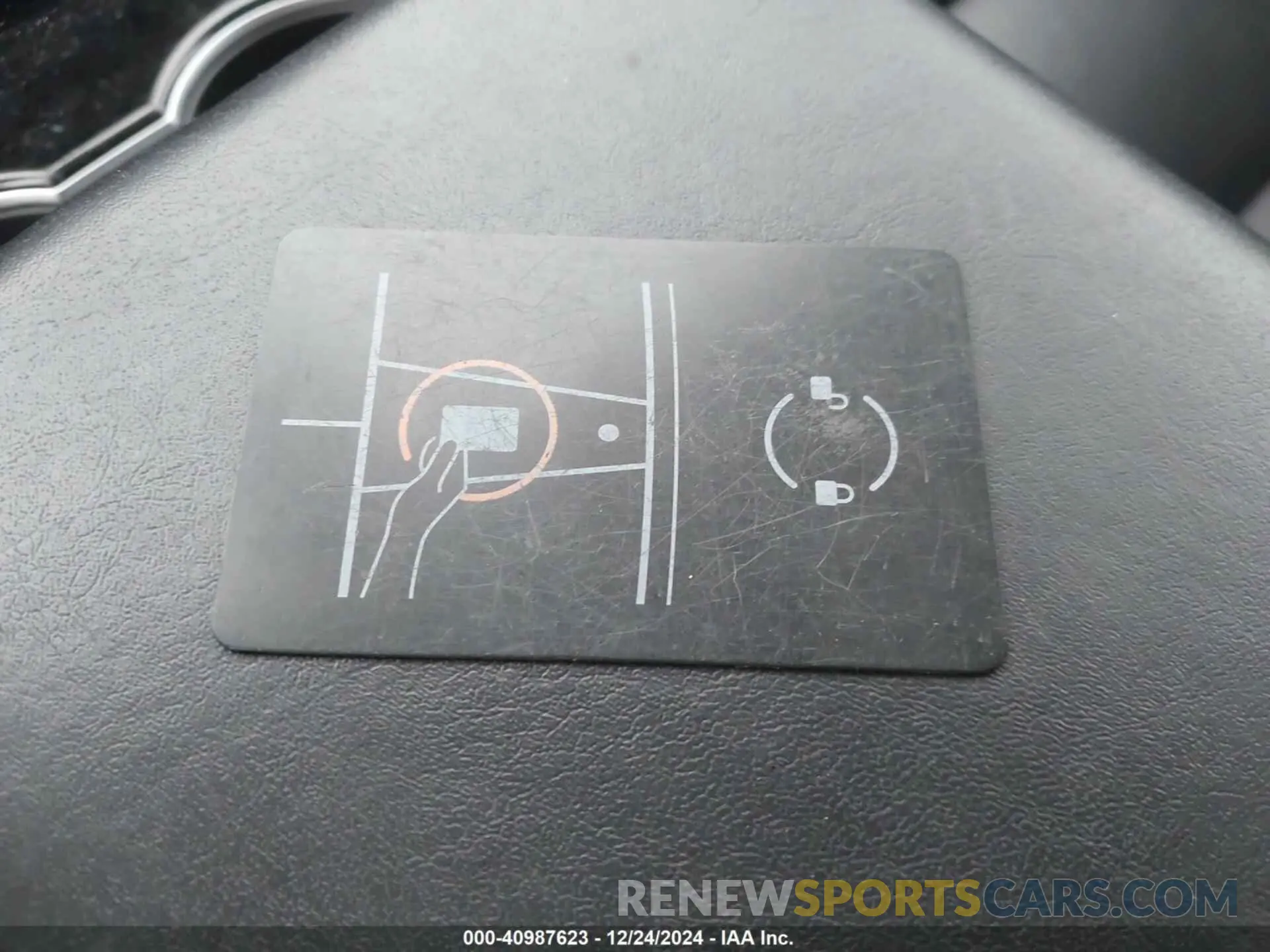 11 Photograph of a damaged car 5YJ3E1EA3KF425397 TESLA MODEL 3 2019