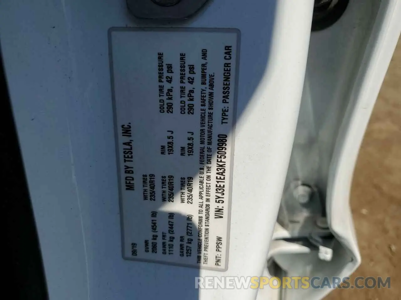 13 Photograph of a damaged car 5YJ3E1EA3KF509980 TESLA MODEL 3 2019