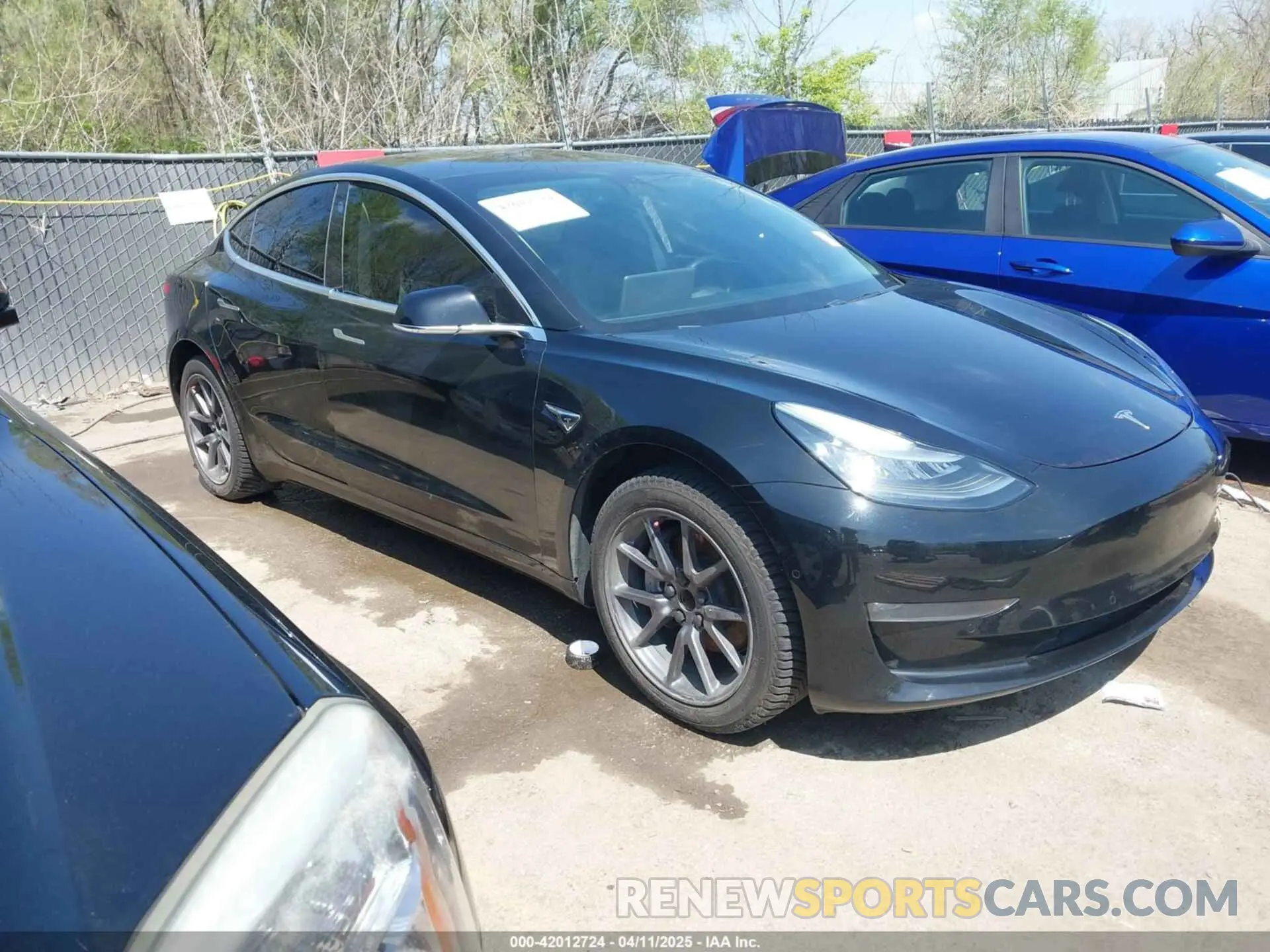 1 Photograph of a damaged car 5YJ3E1EA4KF296859 TESLA MODEL 3 2019
