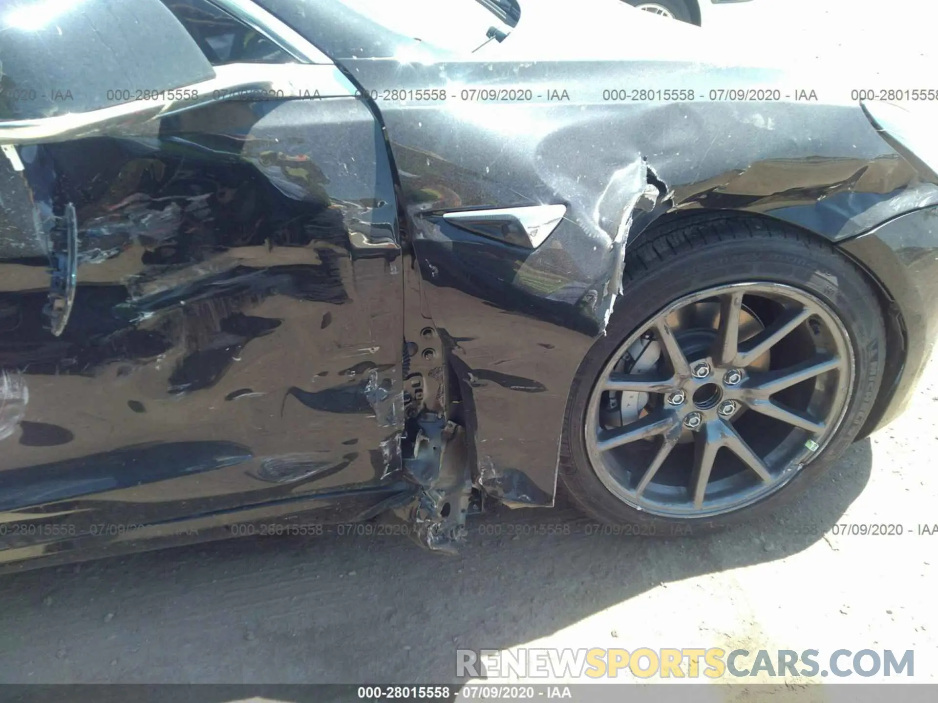 6 Photograph of a damaged car 5YJ3E1EA4KF305771 TESLA MODEL 3 2019