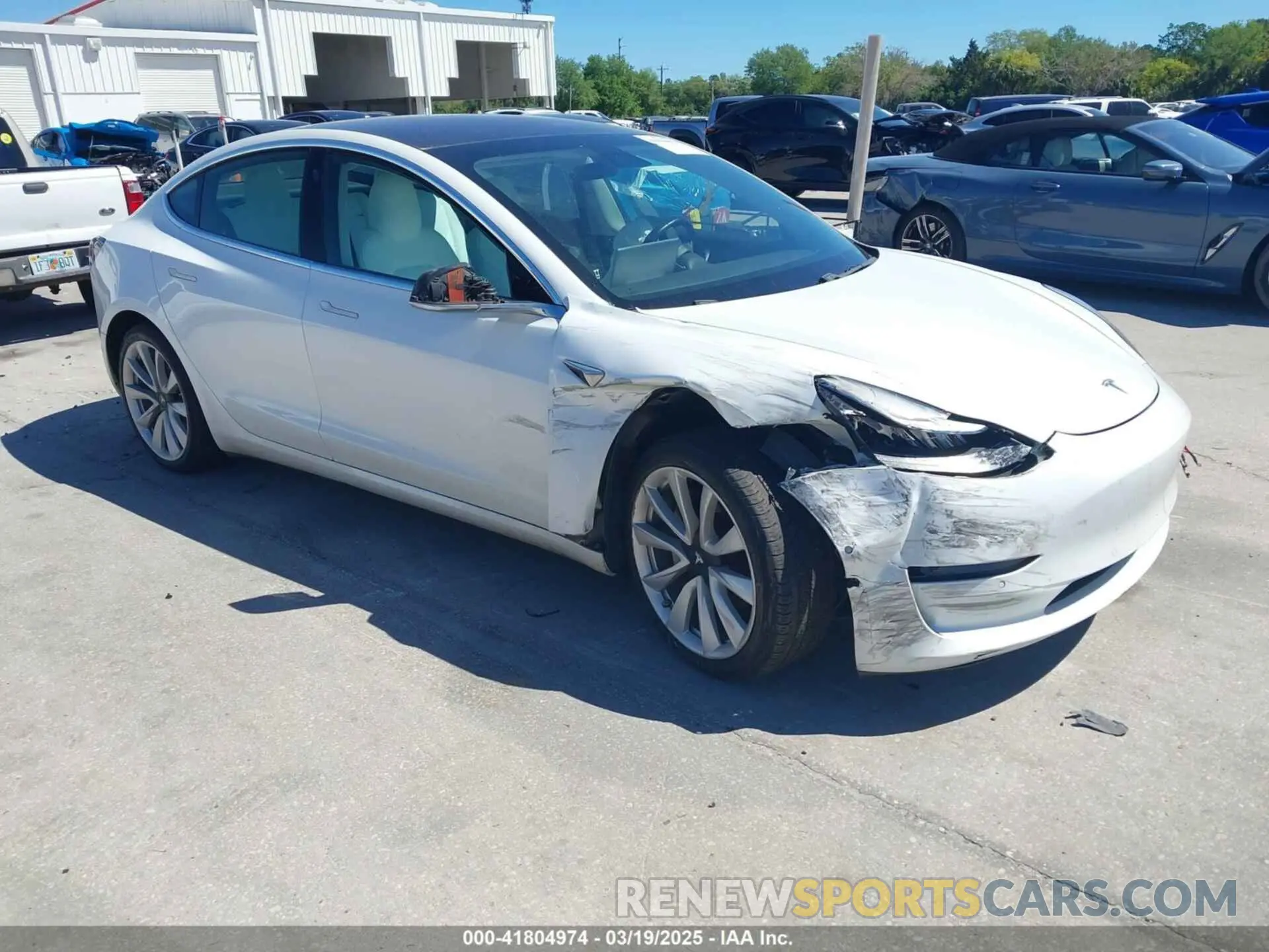 1 Photograph of a damaged car 5YJ3E1EA4KF323767 TESLA MODEL 3 2019