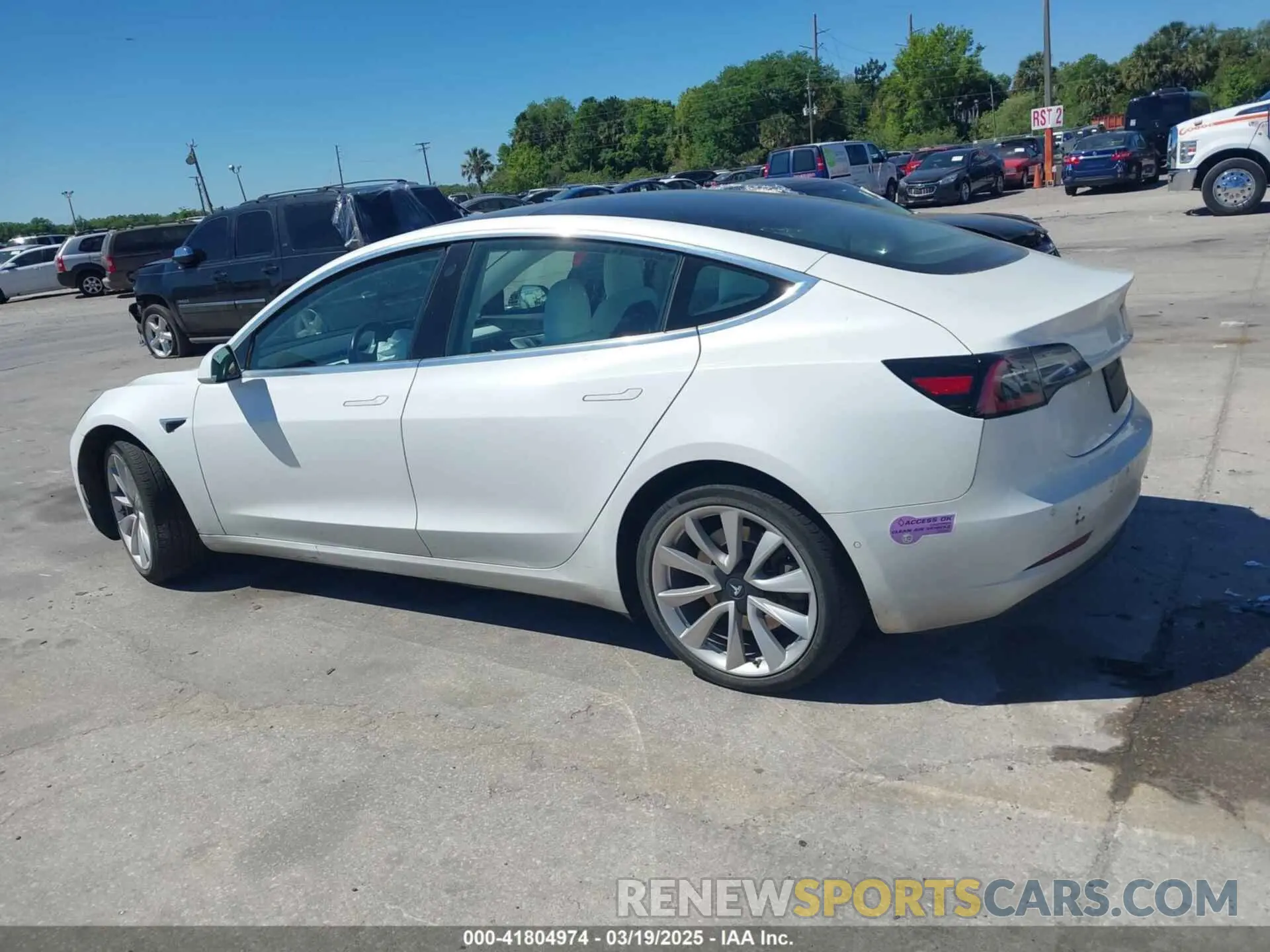 14 Photograph of a damaged car 5YJ3E1EA4KF323767 TESLA MODEL 3 2019