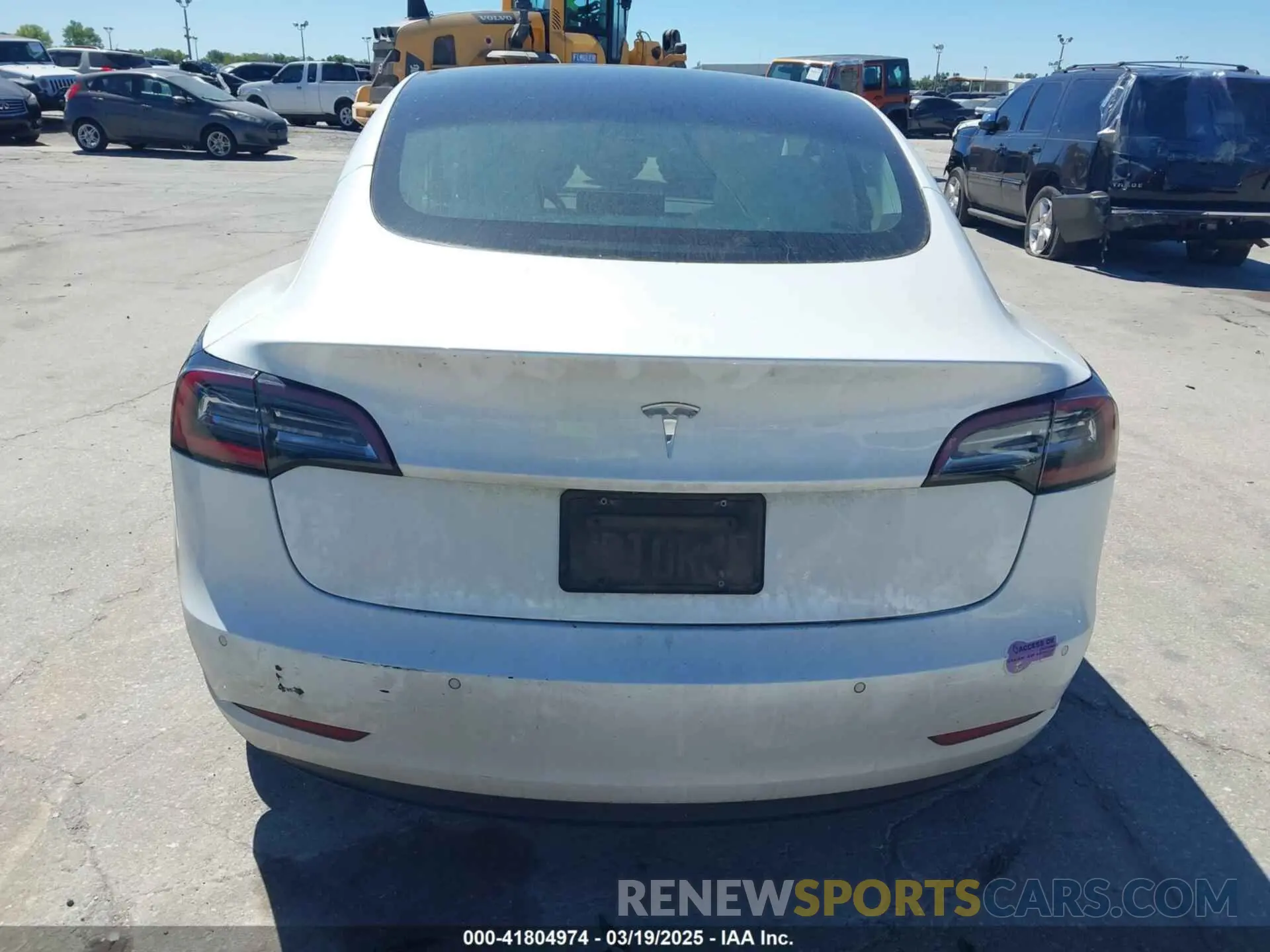 16 Photograph of a damaged car 5YJ3E1EA4KF323767 TESLA MODEL 3 2019