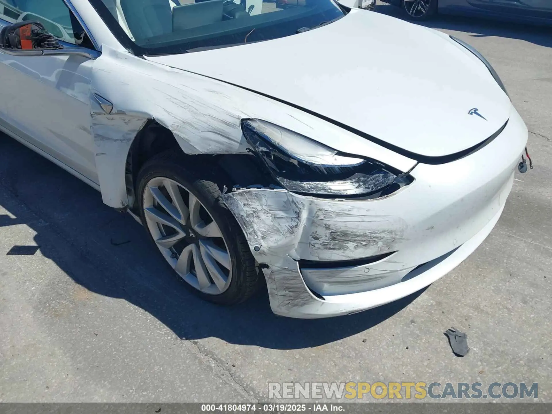 6 Photograph of a damaged car 5YJ3E1EA4KF323767 TESLA MODEL 3 2019
