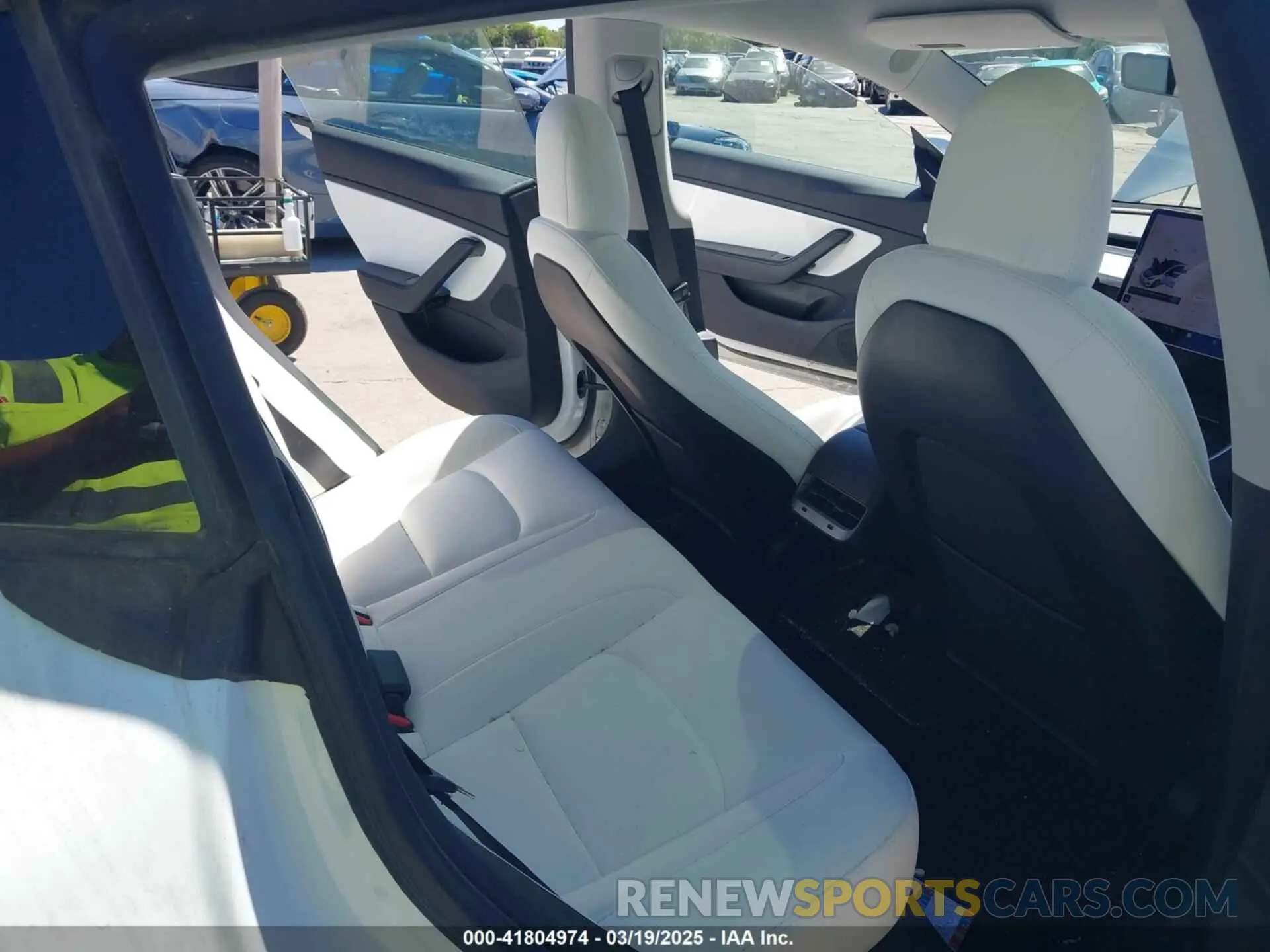 8 Photograph of a damaged car 5YJ3E1EA4KF323767 TESLA MODEL 3 2019
