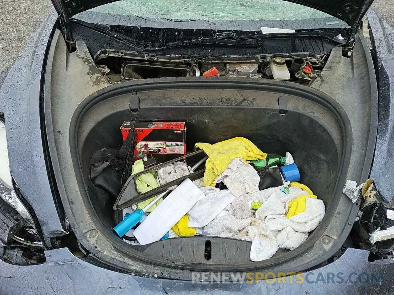 11 Photograph of a damaged car 5YJ3E1EA4KF407409 TESLA MODEL 3 2019
