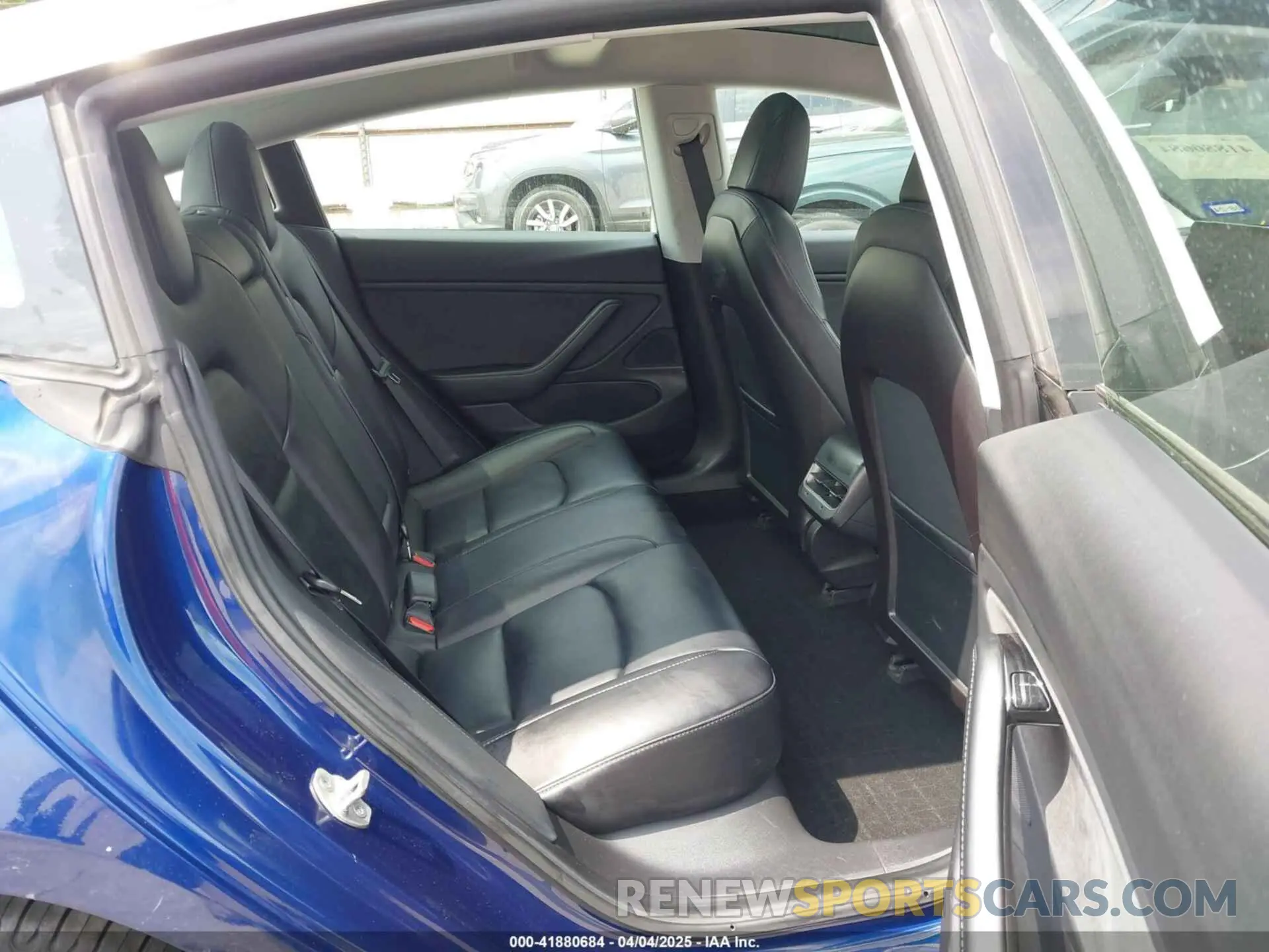 8 Photograph of a damaged car 5YJ3E1EA5KF190453 TESLA MODEL 3 2019