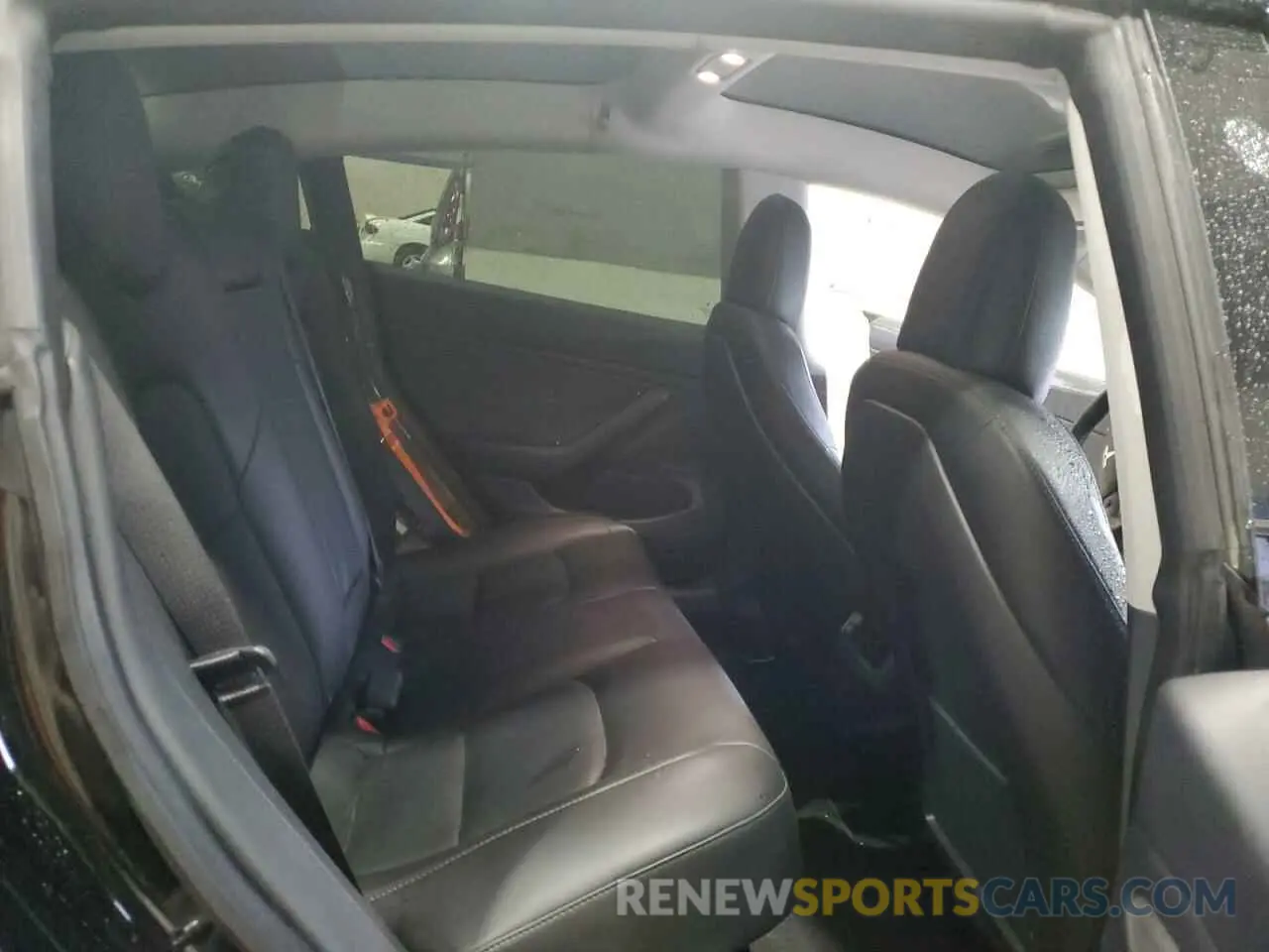 10 Photograph of a damaged car 5YJ3E1EA5KF297650 TESLA MODEL 3 2019