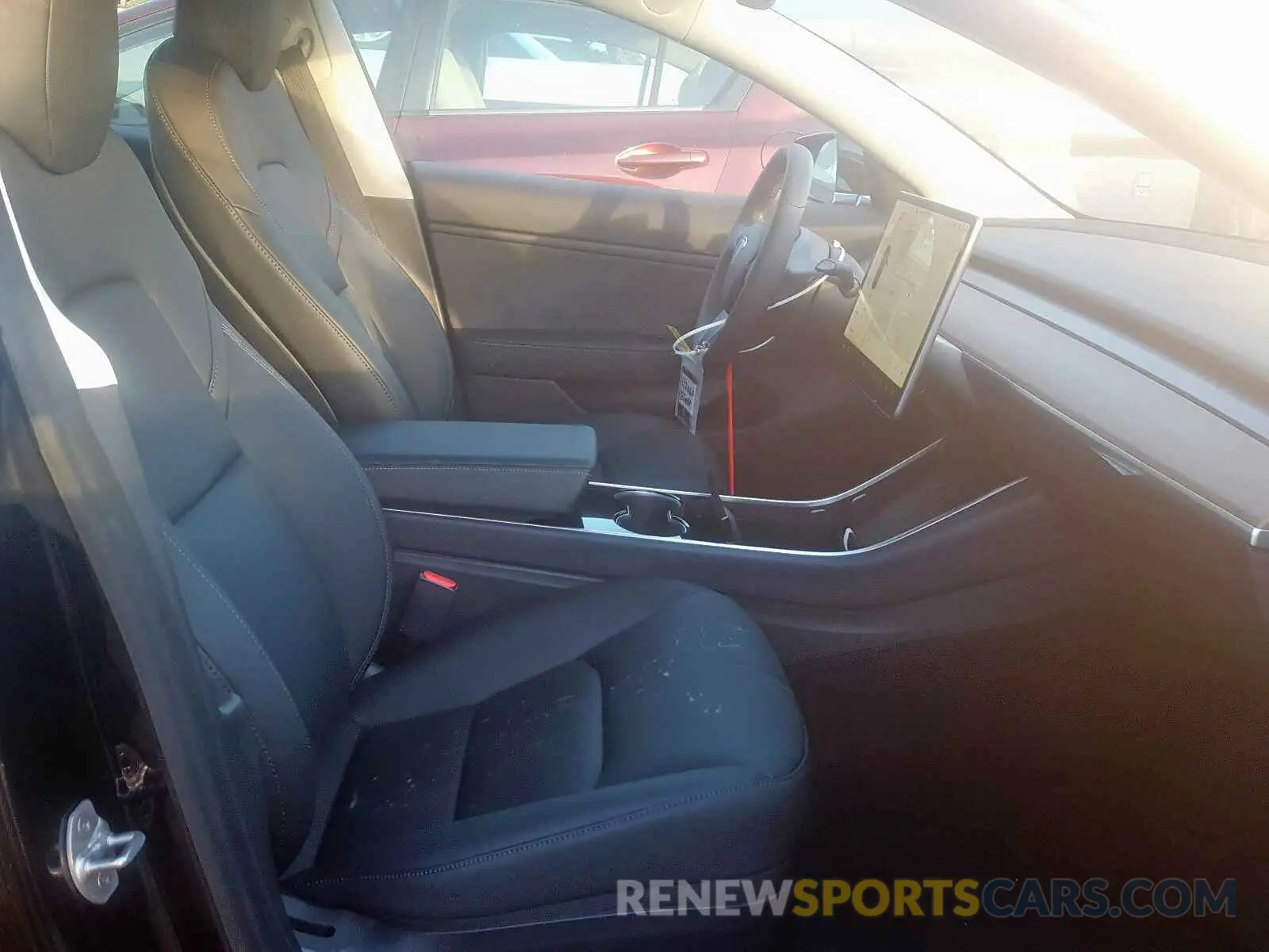 5 Photograph of a damaged car 5YJ3E1EA5KF297986 TESLA MODEL 3 2019