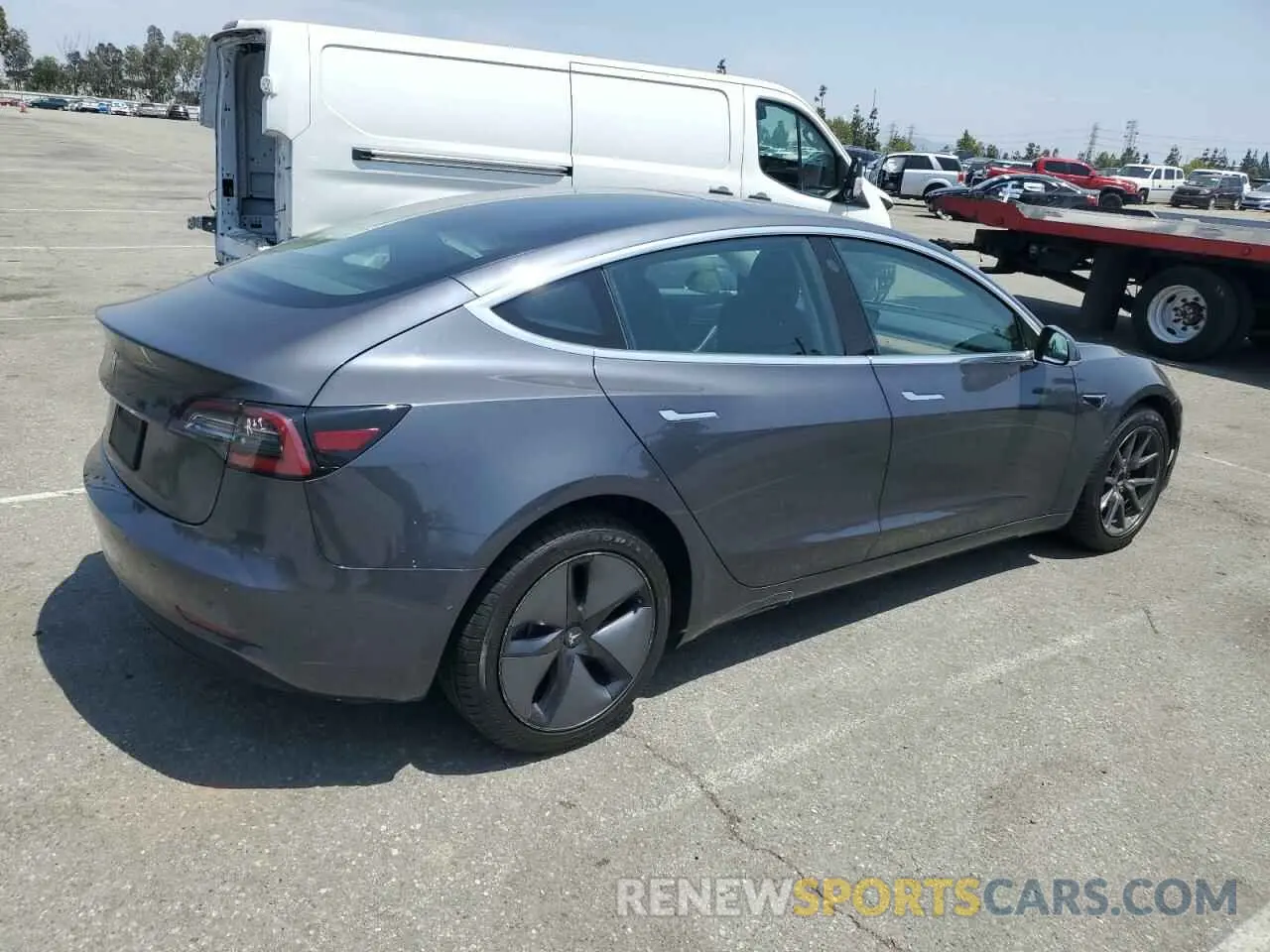 3 Фотография поврежденного автомобиля 5YJ3E1EA5KF298832 TESLA MODEL 3 2019