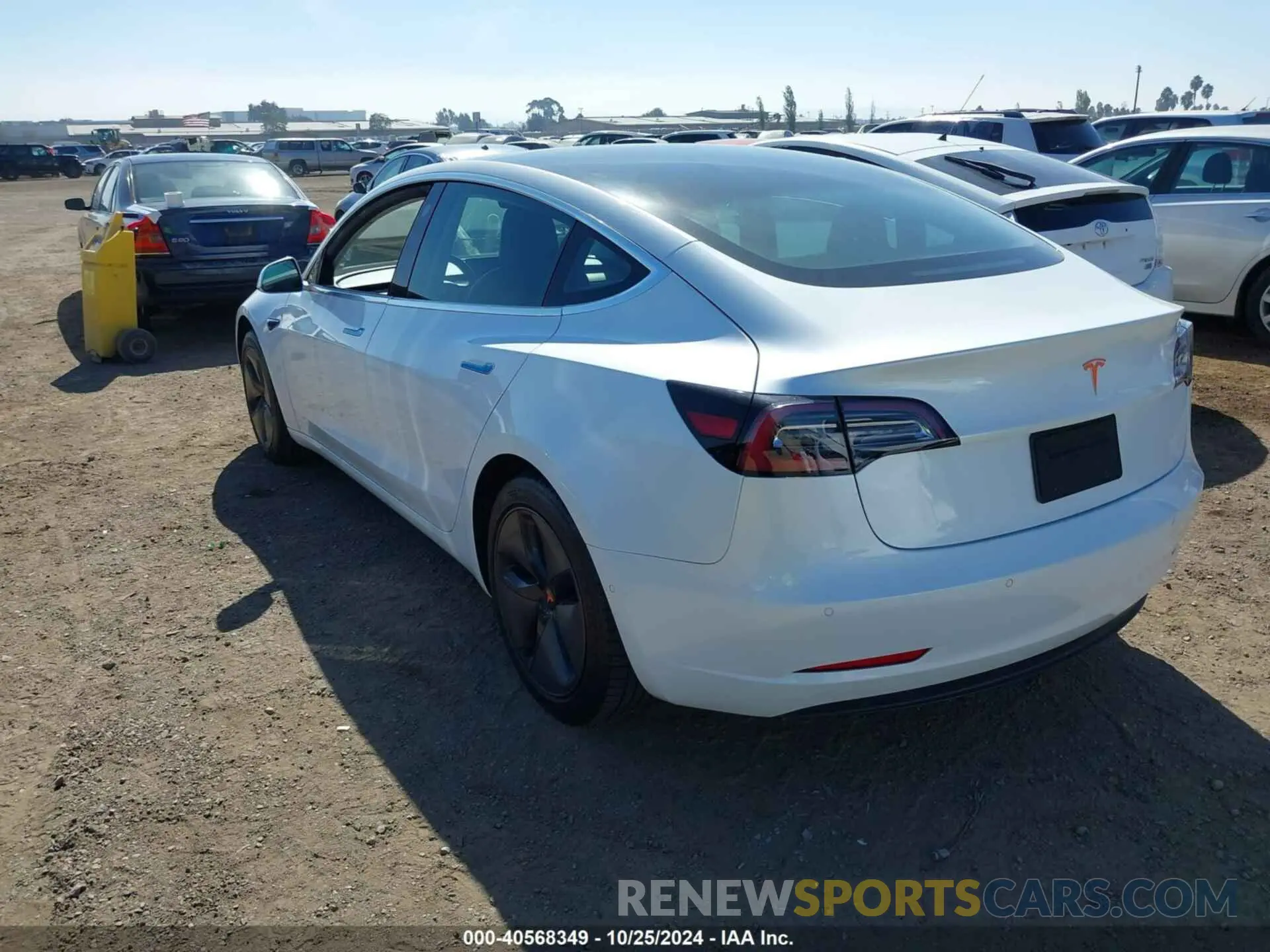 3 Photograph of a damaged car 5YJ3E1EA5KF314088 TESLA MODEL 3 2019