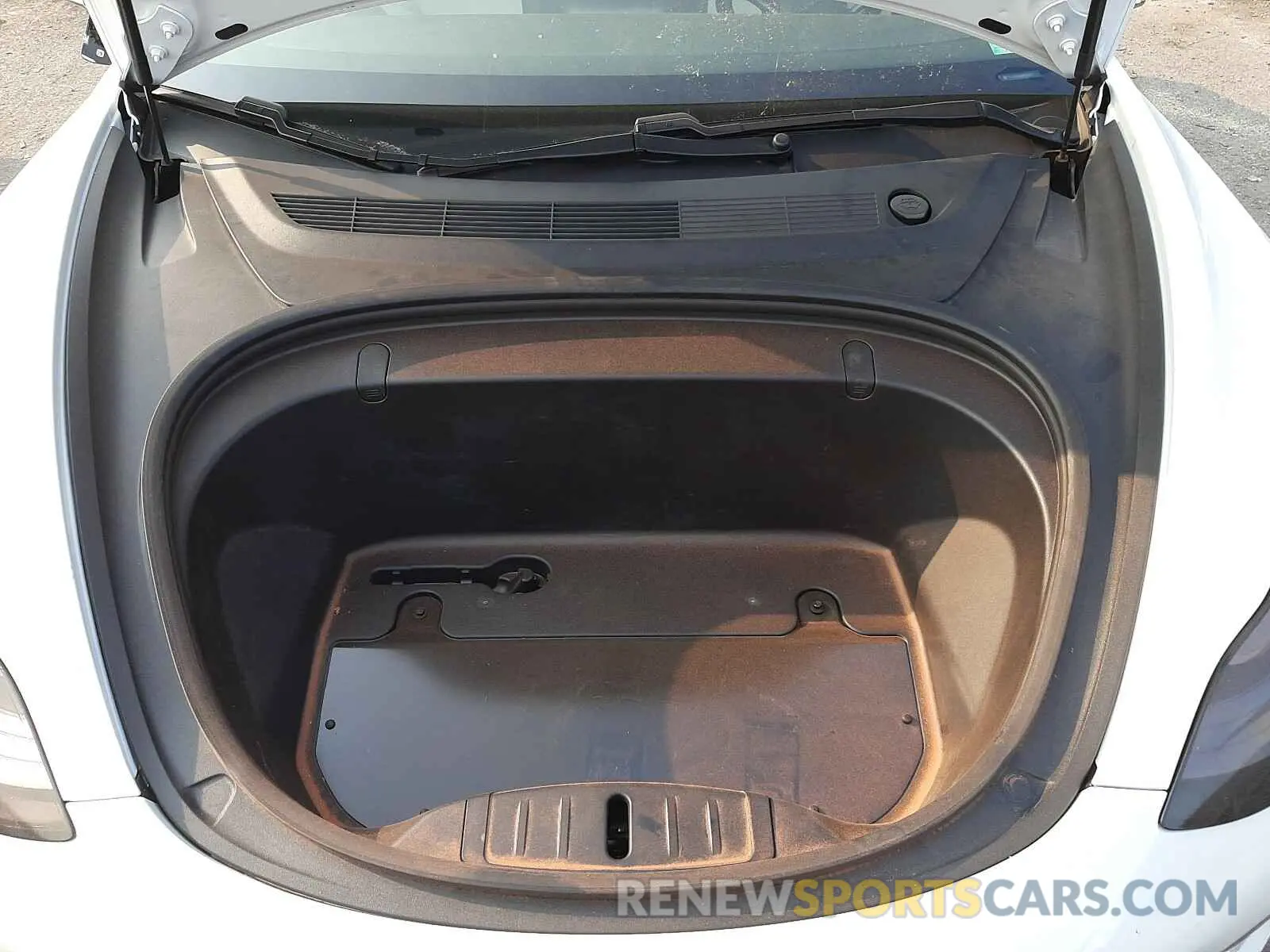 7 Photograph of a damaged car 5YJ3E1EA5KF315127 TESLA MODEL 3 2019