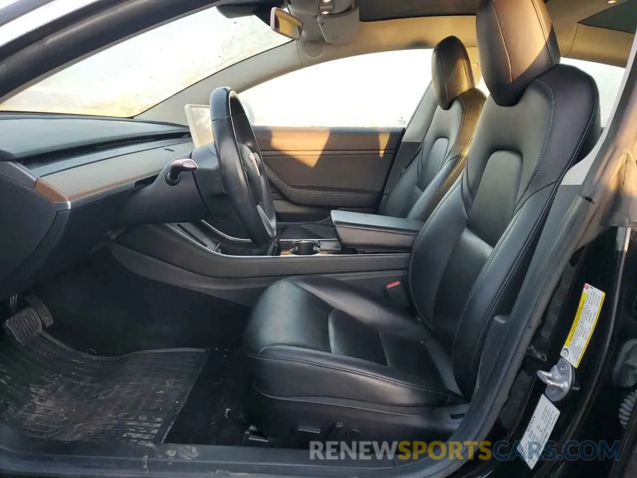 7 Фотография поврежденного автомобиля 5YJ3E1EA5KF396064 TESLA MODEL 3 2019