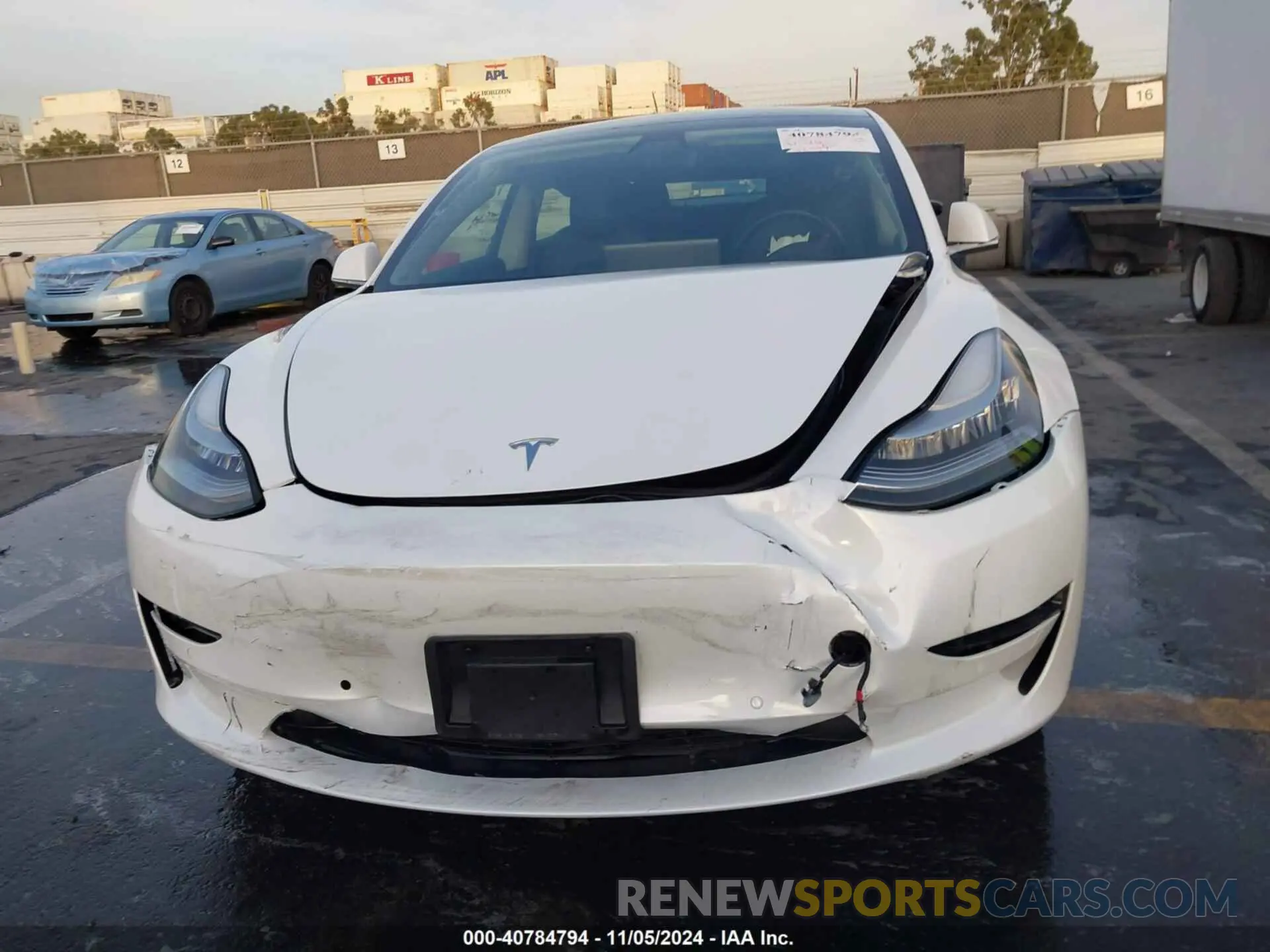 6 Photograph of a damaged car 5YJ3E1EA5KF402591 TESLA MODEL 3 2019