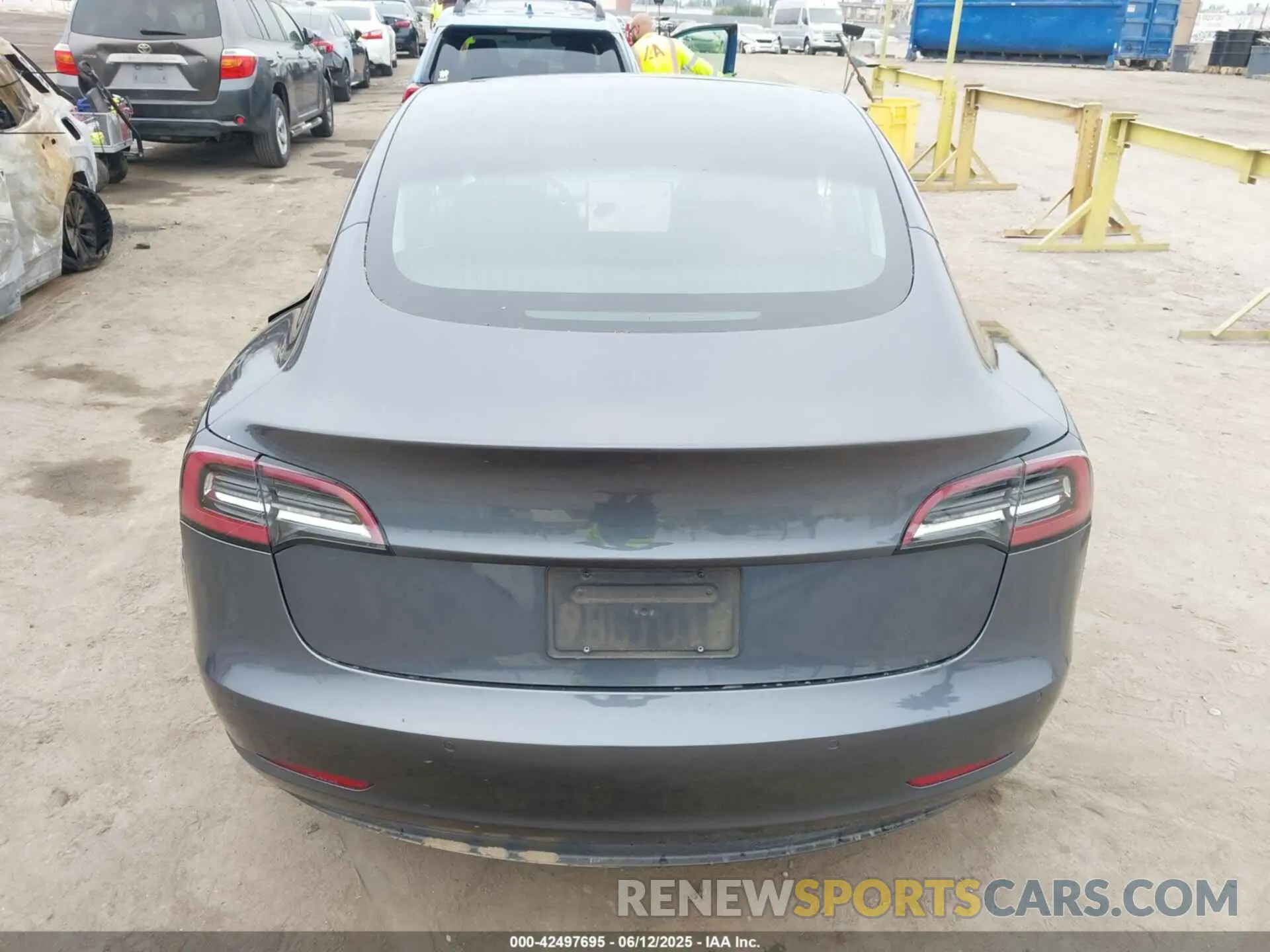 15 Photograph of a damaged car 5YJ3E1EA5KF412599 TESLA MODEL 3 2019