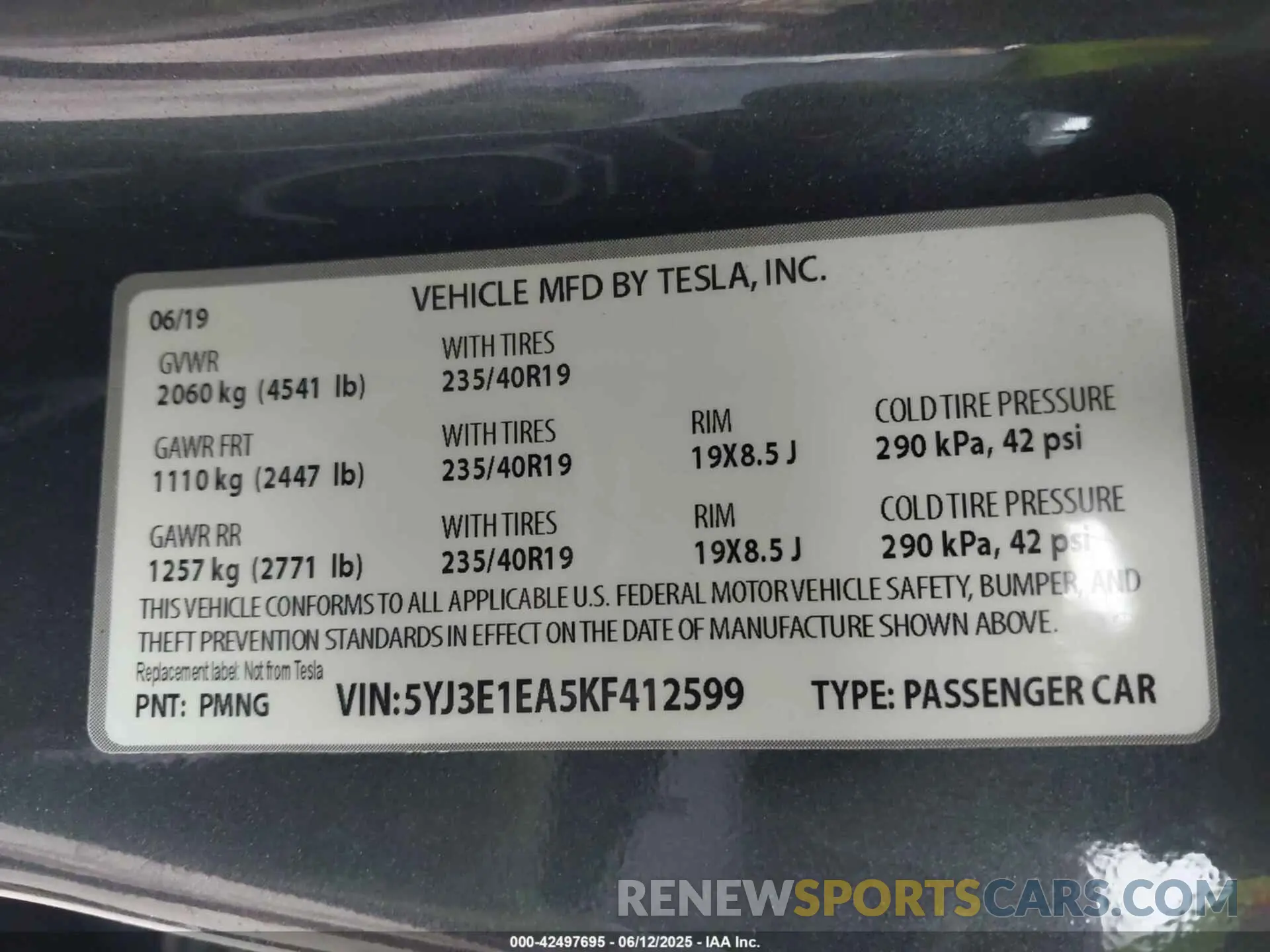 9 Photograph of a damaged car 5YJ3E1EA5KF412599 TESLA MODEL 3 2019