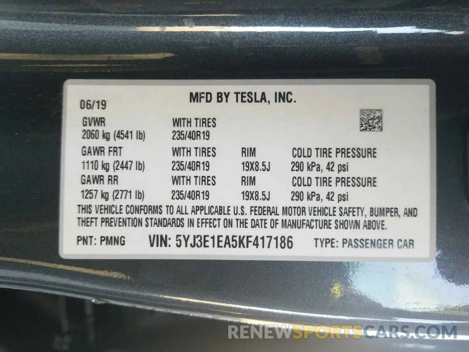 10 Photograph of a damaged car 5YJ3E1EA5KF417186 TESLA MODEL 3 2019