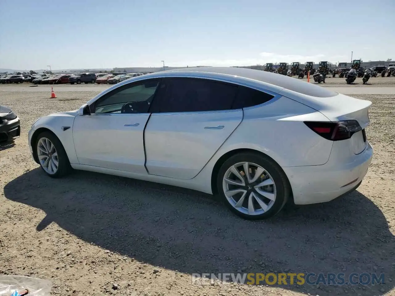 2 Photograph of a damaged car 5YJ3E1EA5KF472575 TESLA MODEL 3 2019
