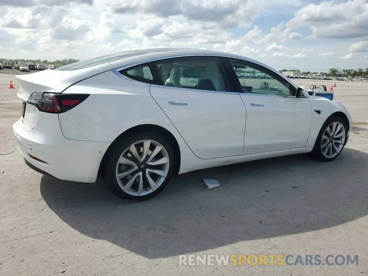 3 Photograph of a damaged car 5YJ3E1EA5KF480188 TESLA MODEL 3 2019