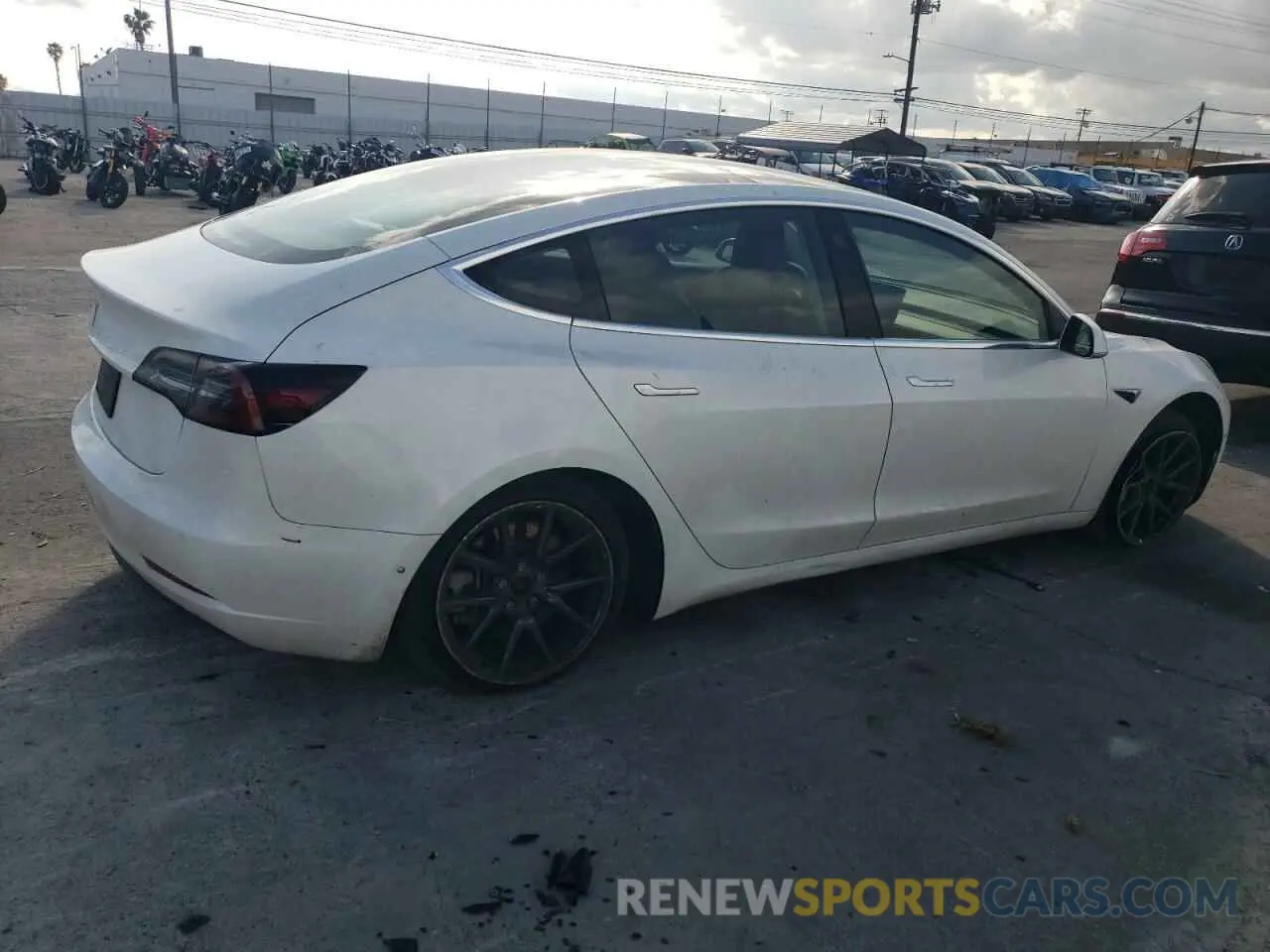3 Photograph of a damaged car 5YJ3E1EA5KF485116 TESLA MODEL 3 2019