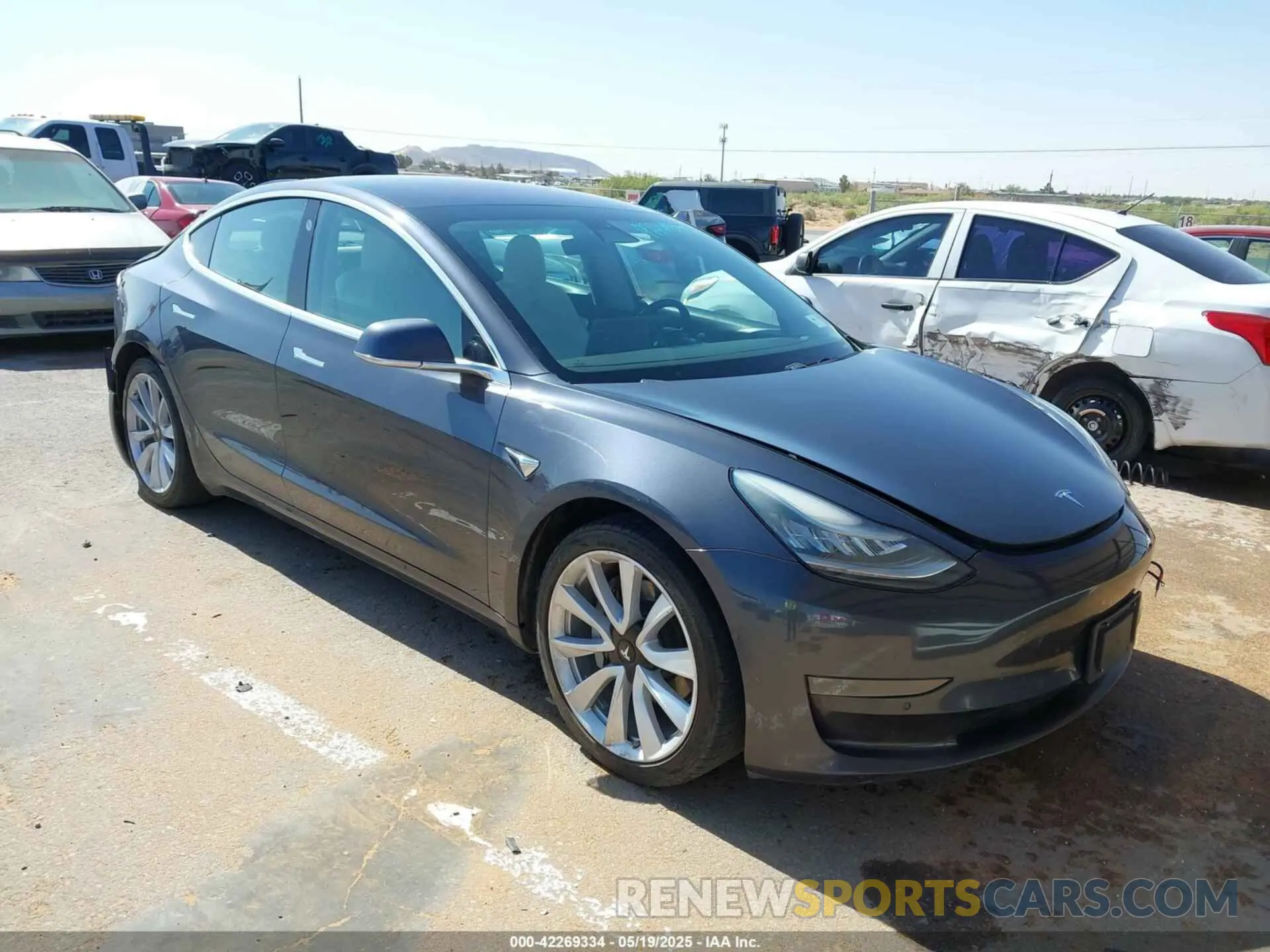 1 Photograph of a damaged car 5YJ3E1EA6KF302368 TESLA MODEL 3 2019