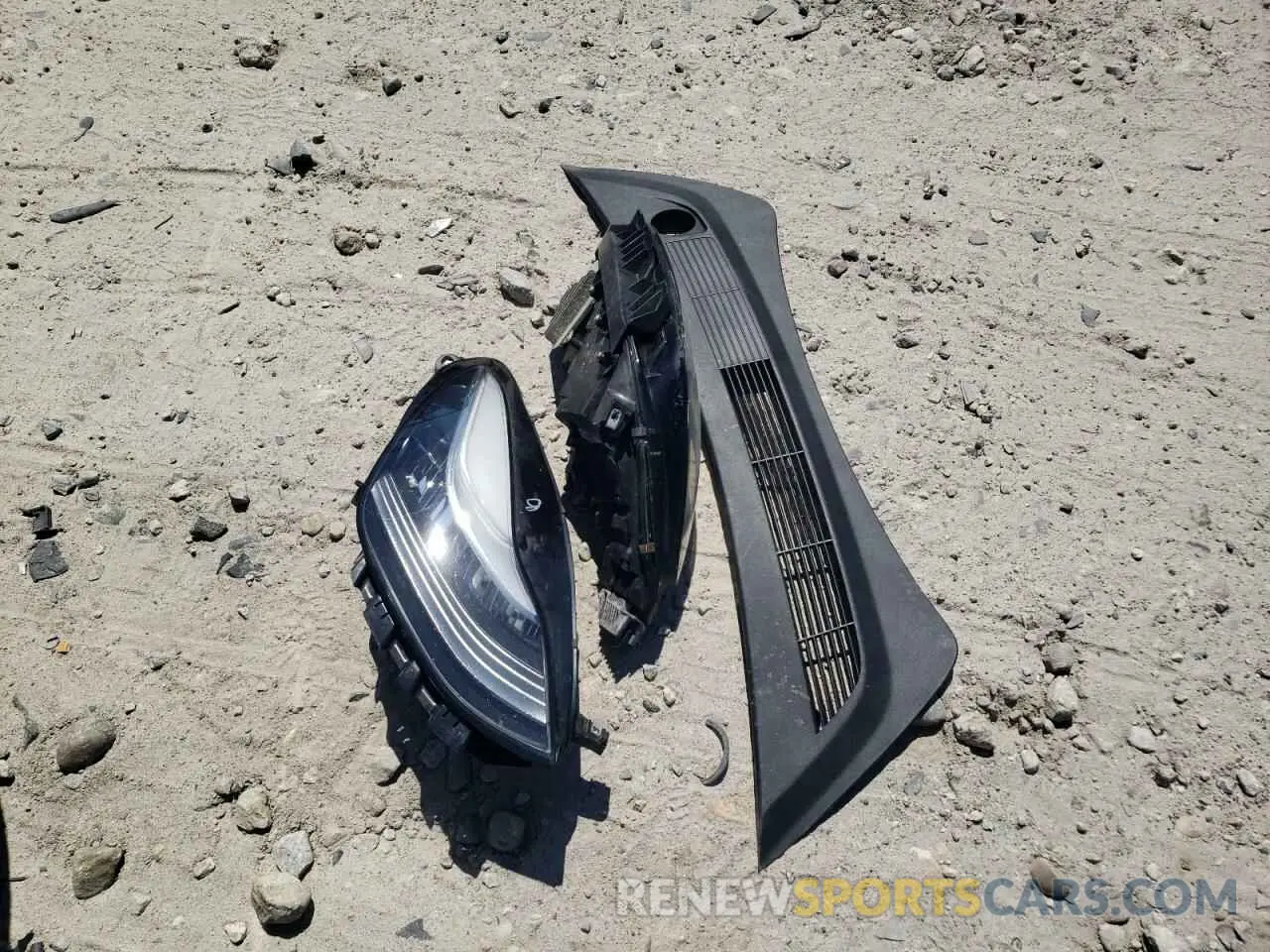 12 Photograph of a damaged car 5YJ3E1EA6KF306887 TESLA MODEL 3 2019