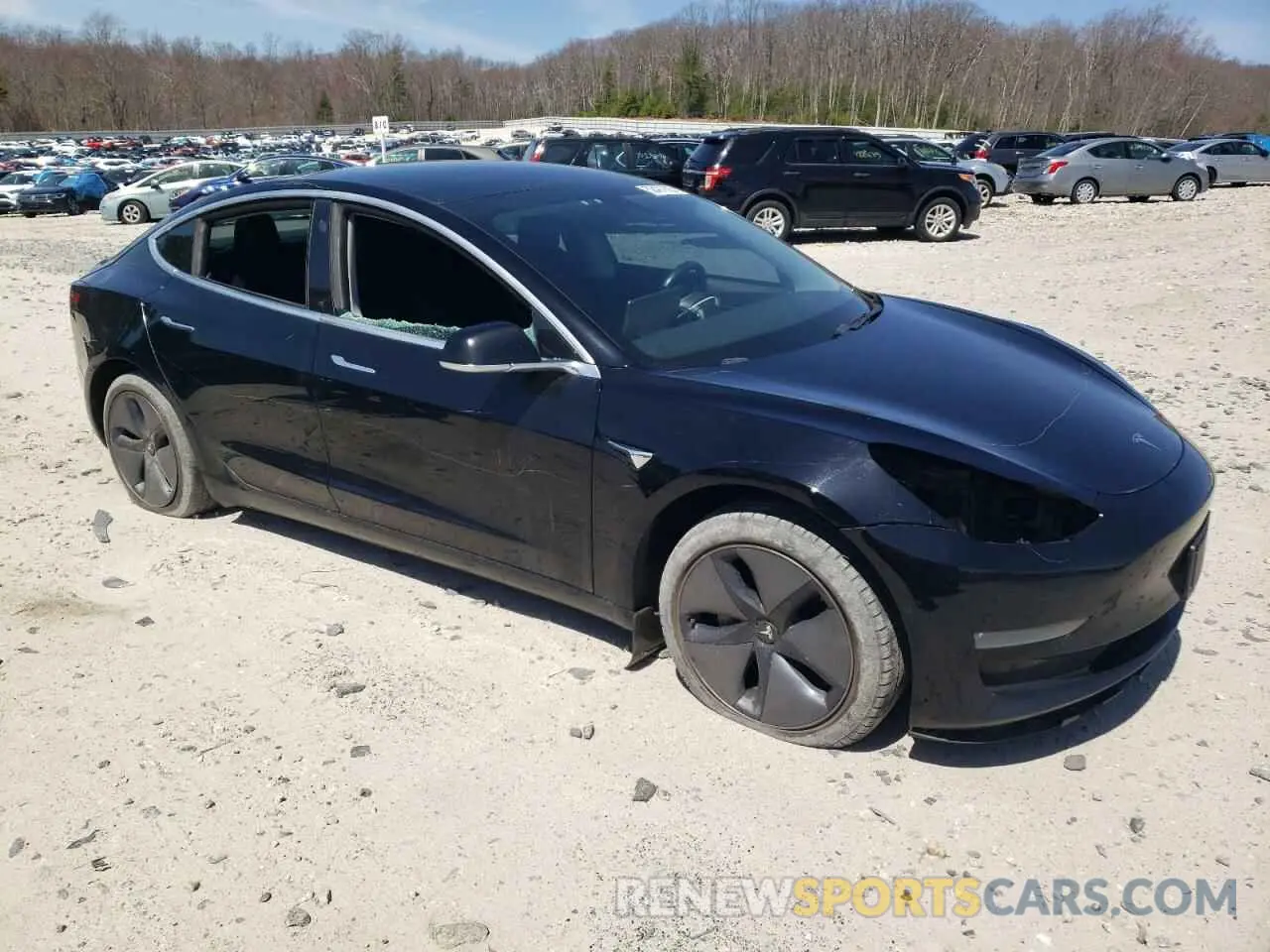 4 Photograph of a damaged car 5YJ3E1EA6KF306887 TESLA MODEL 3 2019