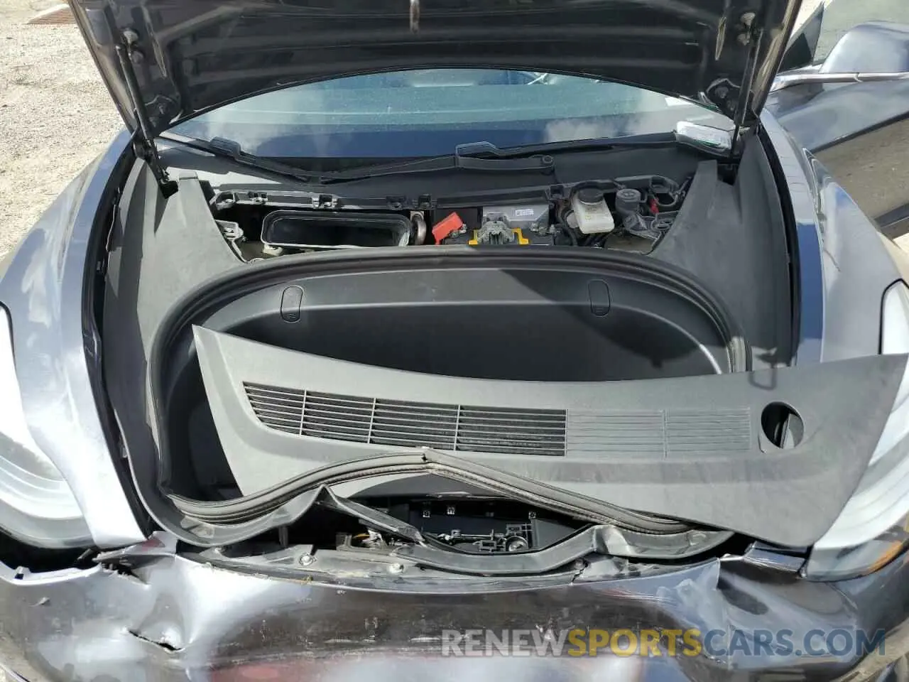 11 Photograph of a damaged car 5YJ3E1EA6KF314360 TESLA MODEL 3 2019
