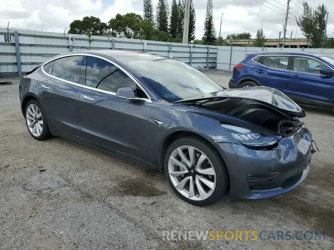4 Photograph of a damaged car 5YJ3E1EA6KF314360 TESLA MODEL 3 2019