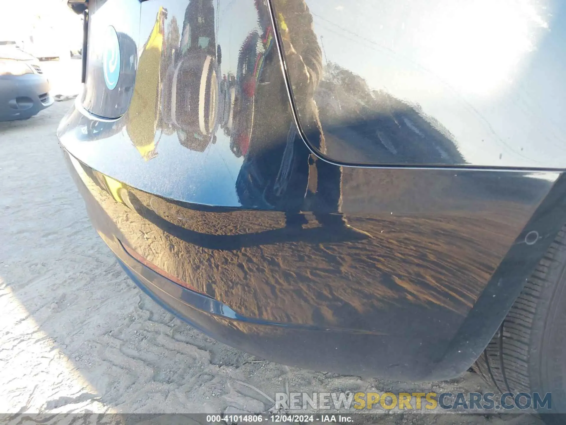 13 Photograph of a damaged car 5YJ3E1EA6KF323561 TESLA MODEL 3 2019