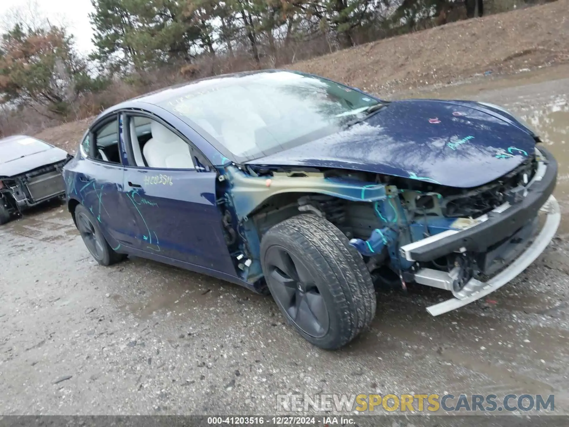 1 Photograph of a damaged car 5YJ3E1EA6KF323642 TESLA MODEL 3 2019