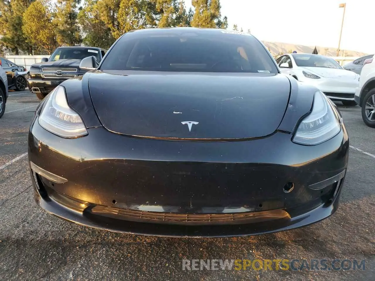 5 Фотография поврежденного автомобиля 5YJ3E1EA6KF361758 TESLA MODEL 3 2019