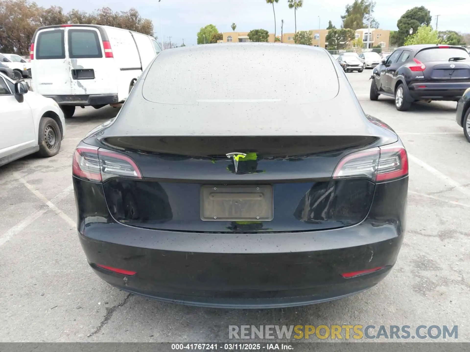 15 Фотография поврежденного автомобиля 5YJ3E1EA6KF361808 TESLA MODEL 3 2019