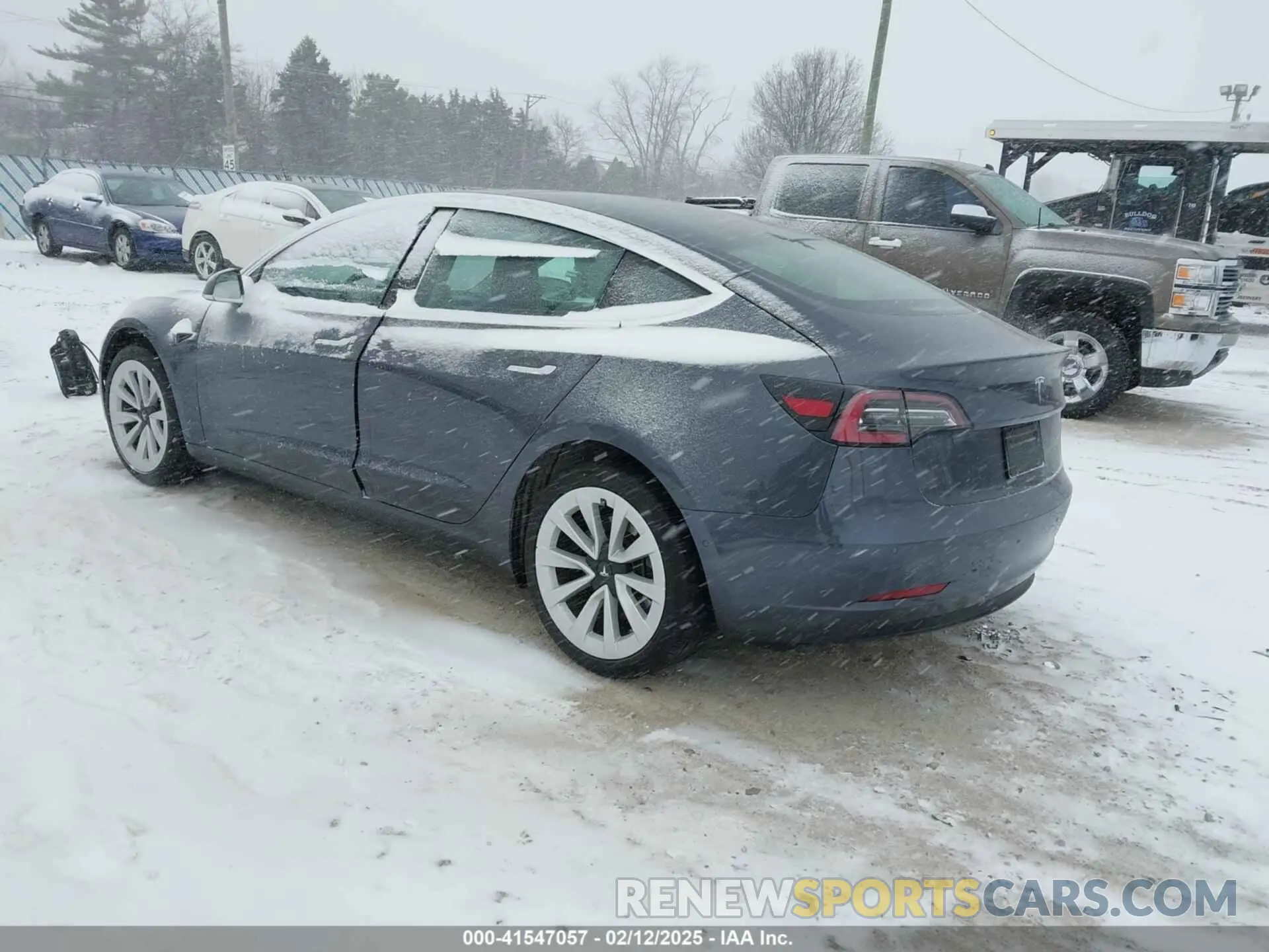 3 Photograph of a damaged car 5YJ3E1EA6KF411011 TESLA MODEL 3 2019