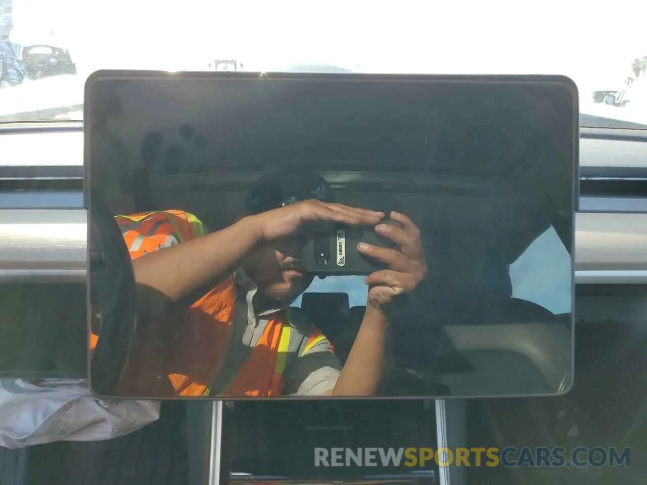 9 Фотография поврежденного автомобиля 5YJ3E1EA7KF300175 TESLA MODEL 3 2019