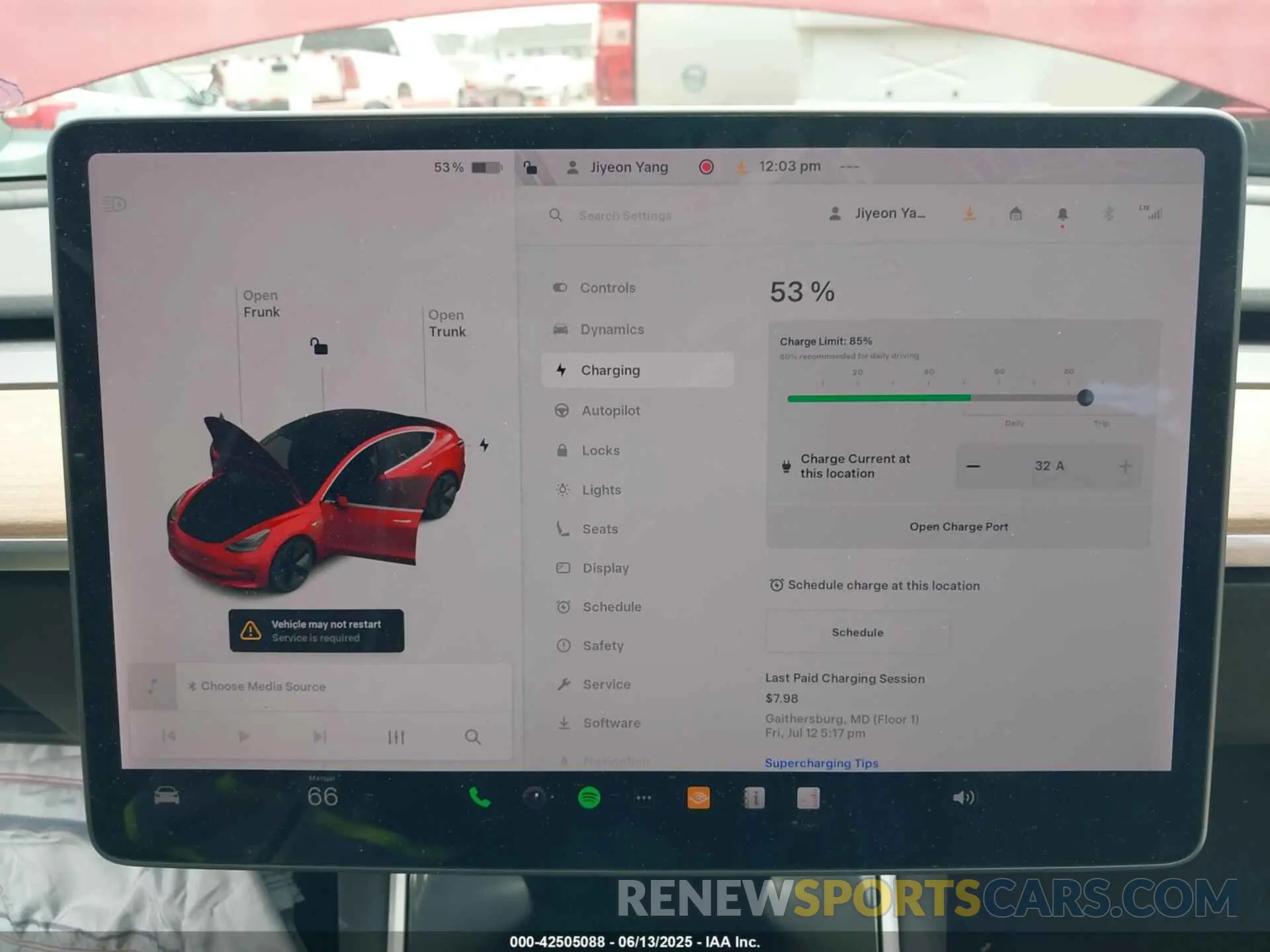 18 Photograph of a damaged car 5YJ3E1EA7KF308437 TESLA MODEL 3 2019