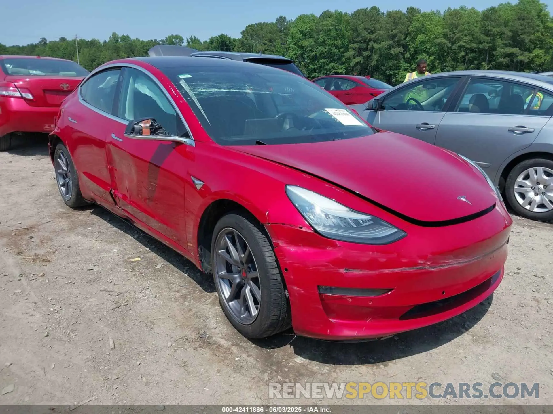 1 Photograph of a damaged car 5YJ3E1EA7KF317235 TESLA MODEL 3 2019