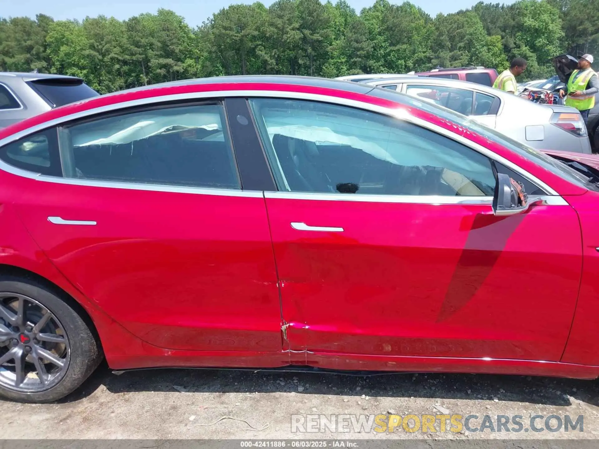 13 Photograph of a damaged car 5YJ3E1EA7KF317235 TESLA MODEL 3 2019